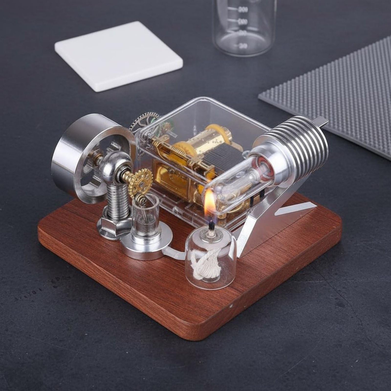 Dispositivo di Apprendimento di Fisica Motore Modello Motore Termico Motore Meccanico Carillon Modello da Tavolo in Lega con Base in Legno Mostra