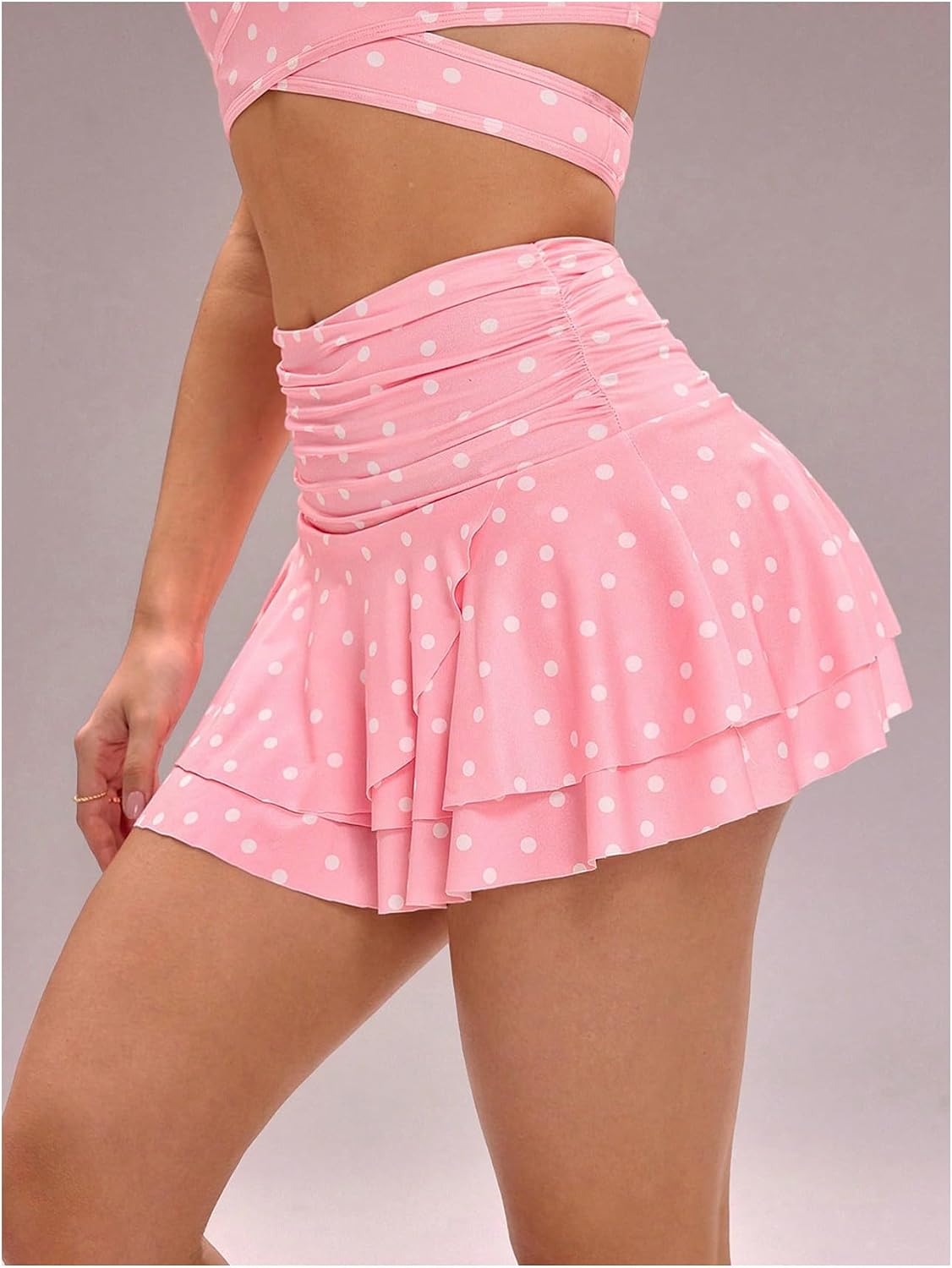 Floerns Women's Summer Polka Dots Tennis Skirts Ruched Tiered Ruffle Mini Skirt with Built in Shorts