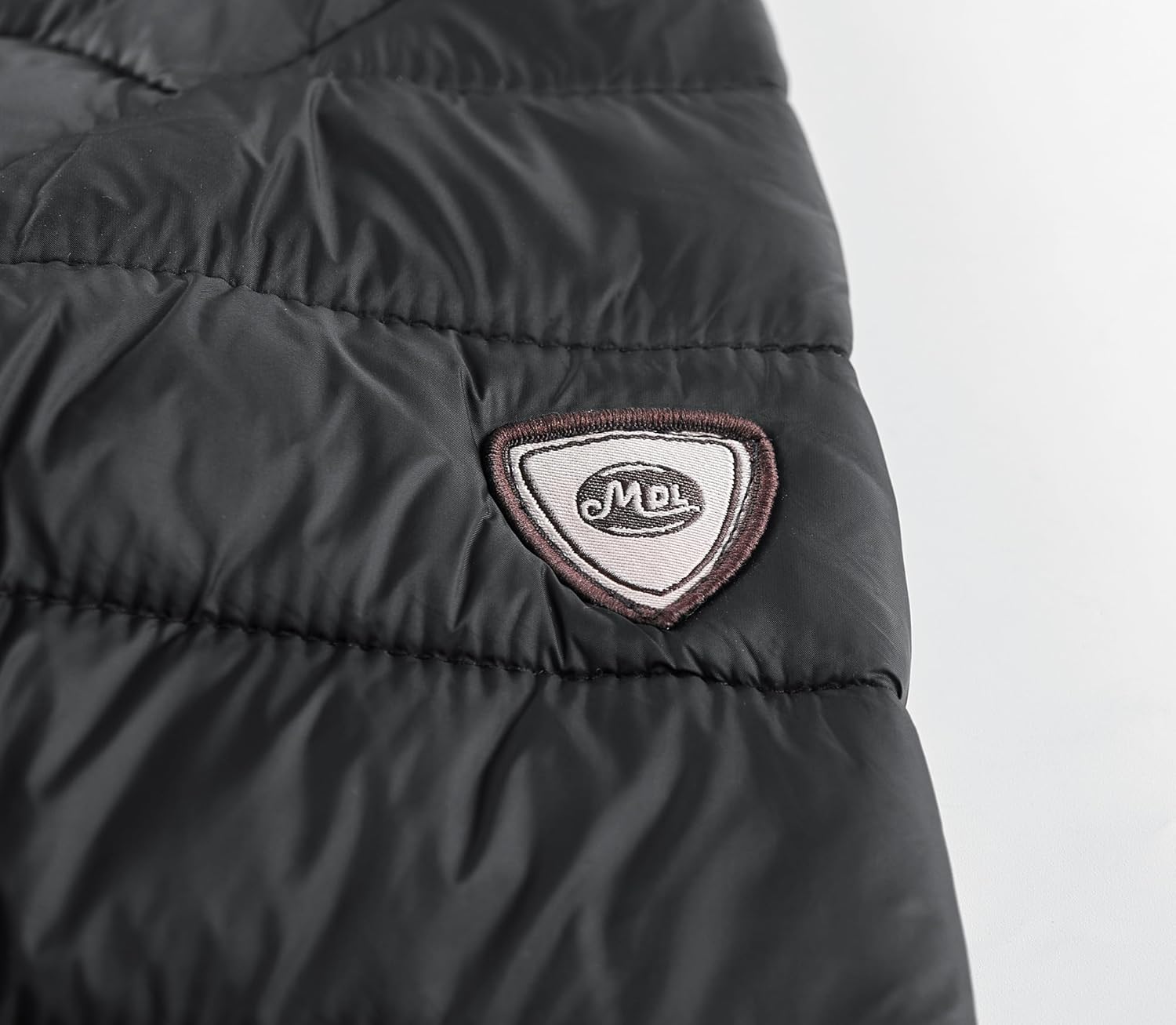 Men's Winter Puffer Jacket Waterproof Synthetic Down Coat Stand Collar Zip Front Casual Outdoor Style Water Resistant