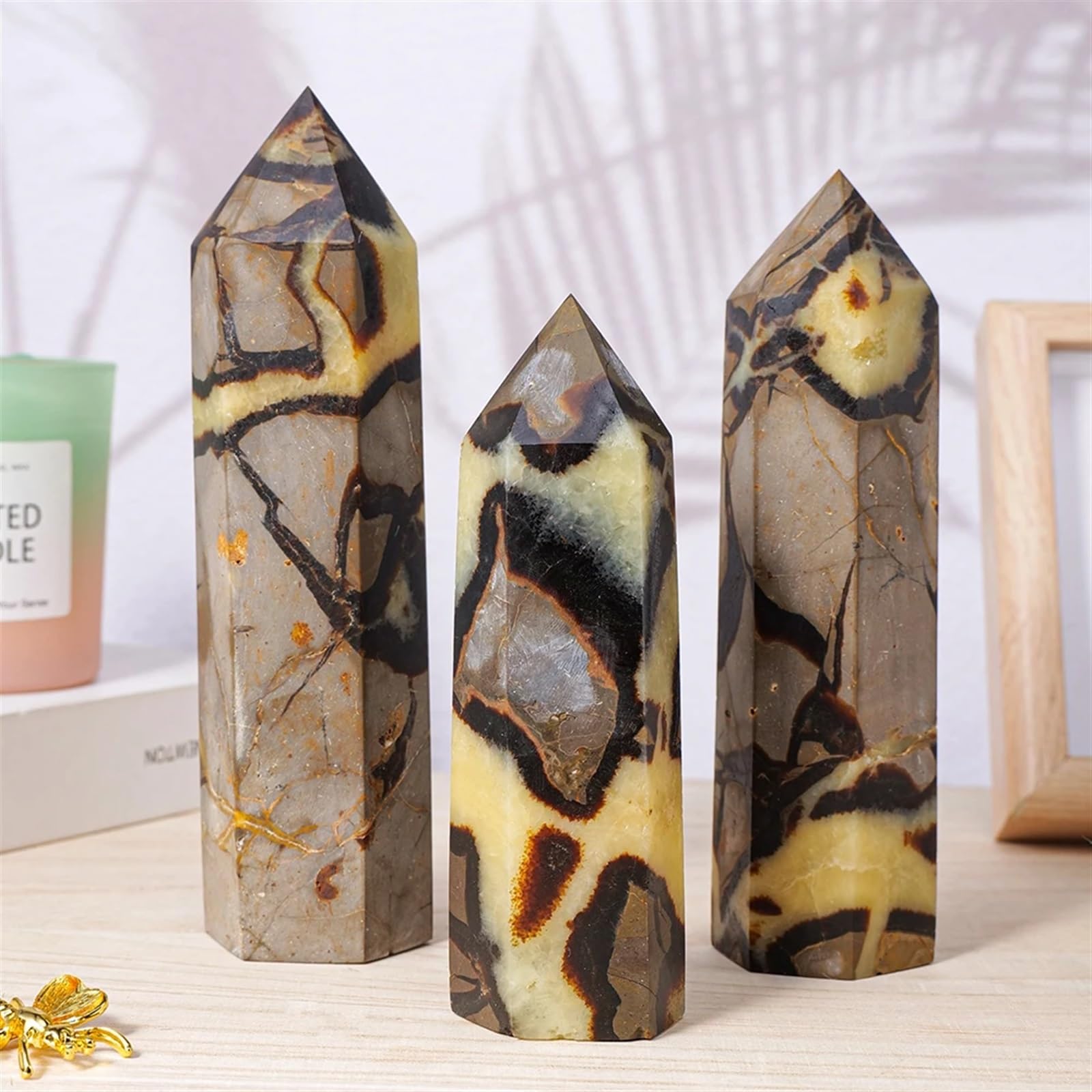 Kristallornamente 1 Packung Naturstein Schildkrötenpanzer Stein Kristallspitzen Turm Mineralproben Heilende natürliche Quarzkristalle Wunderschöner Kristall(400-500)