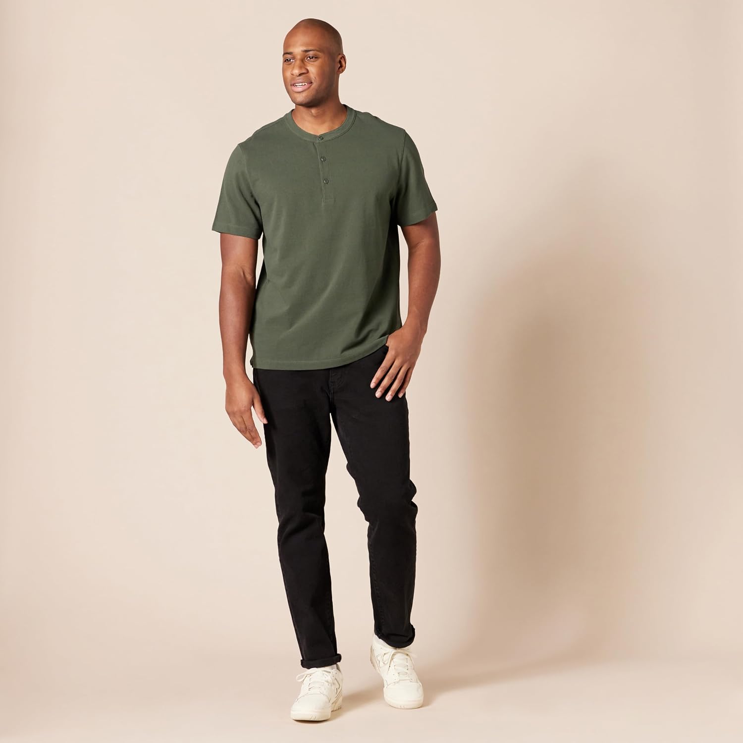 Amazon Essentials Men's Slim-Fit Short-Sleeve Pique Henley Shirt, Pack of 2