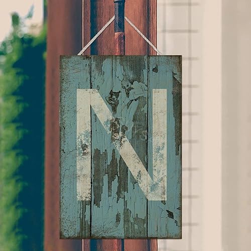 Vista 340 de Letrero colgante de madera con letra A, letrero de madera, decoración del hogar, 26 letras del alfabeto de metal, placa de madera, decoración