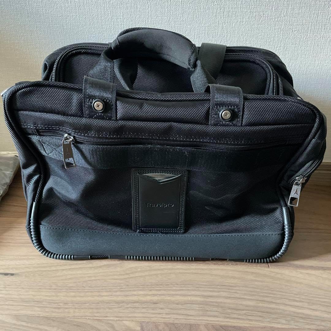 Travelpro 黒 クルー用トラベルバッグ Flight tote