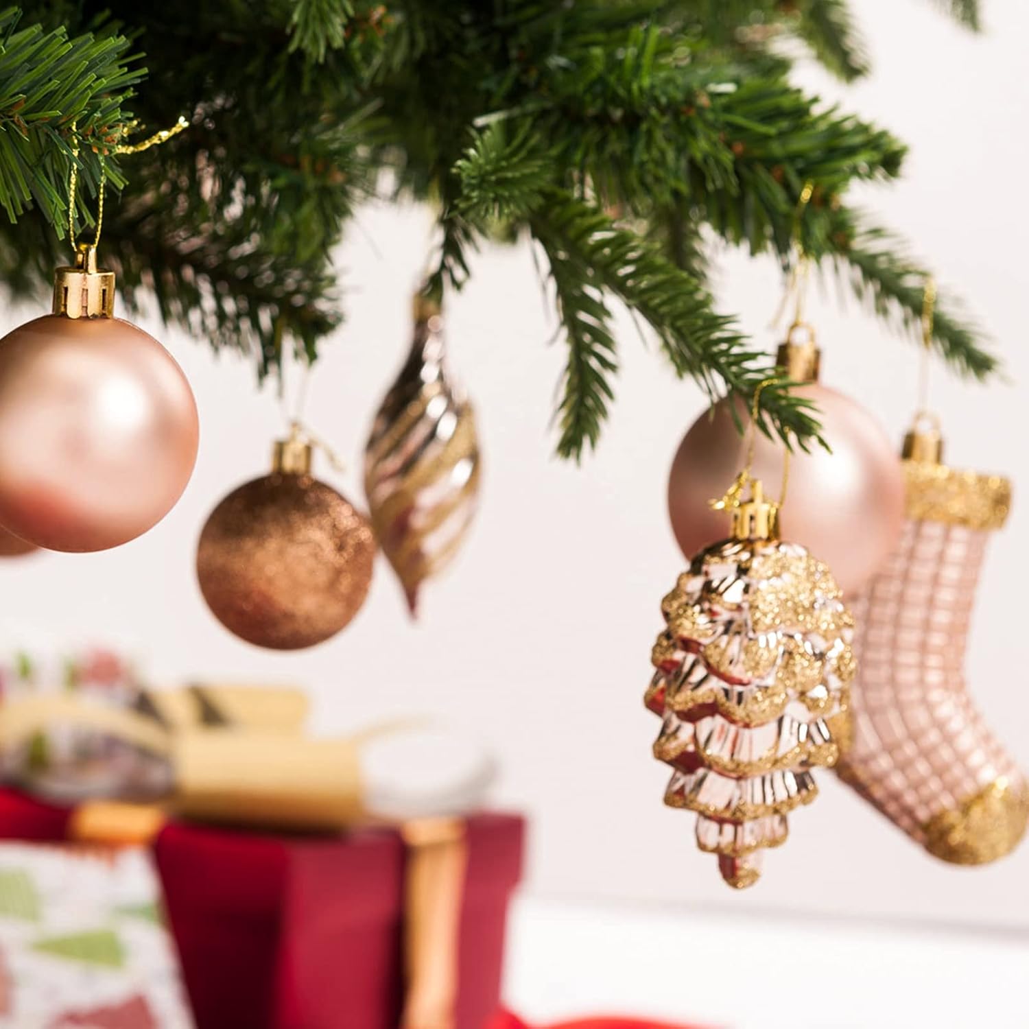 Christmas Balls Tree Ornament Set Shatterproof Assorted Hanging Decorations in a Hand-held Gift Package for Xmas Tree Decor（72ct, Champange） - Image 5