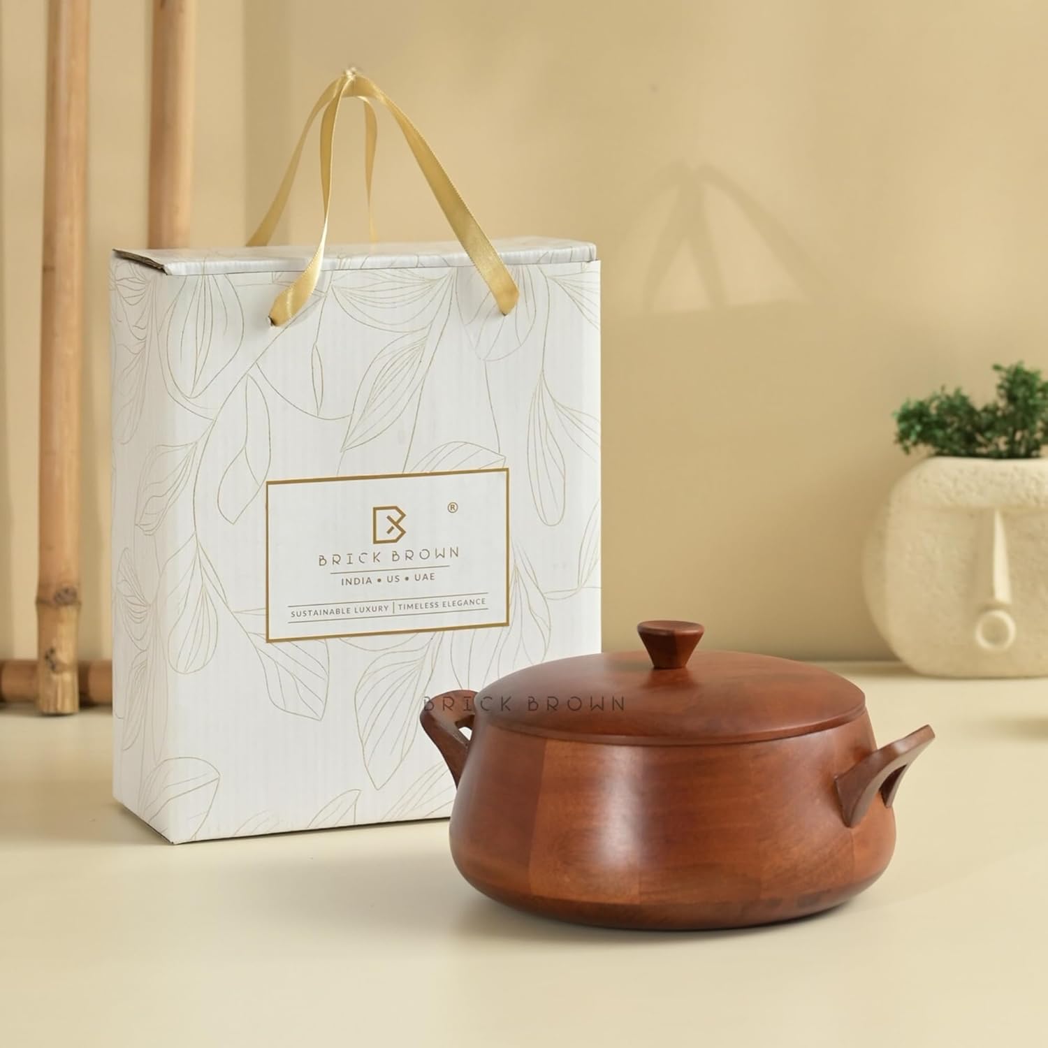 Brick Brown ® Handcrafted Wooden Handi Roti Box Mahogany Finish | Chapati Box for Kitchen | Hot Pot Casserole for Roti Server Tableware Serving | Case Roti Dabba with Lid (10.7 × 8.8 × 5.6 In)