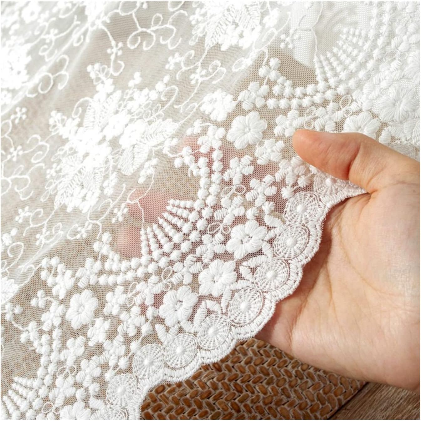 White Lace Table Runner-Vintage Embroidered Flower Table Runners Lace Doilies Dresser Scarf, Fancy Table Decoration for Christmas Dinning Table Wedding Party Baby Shower, 16"x 90"