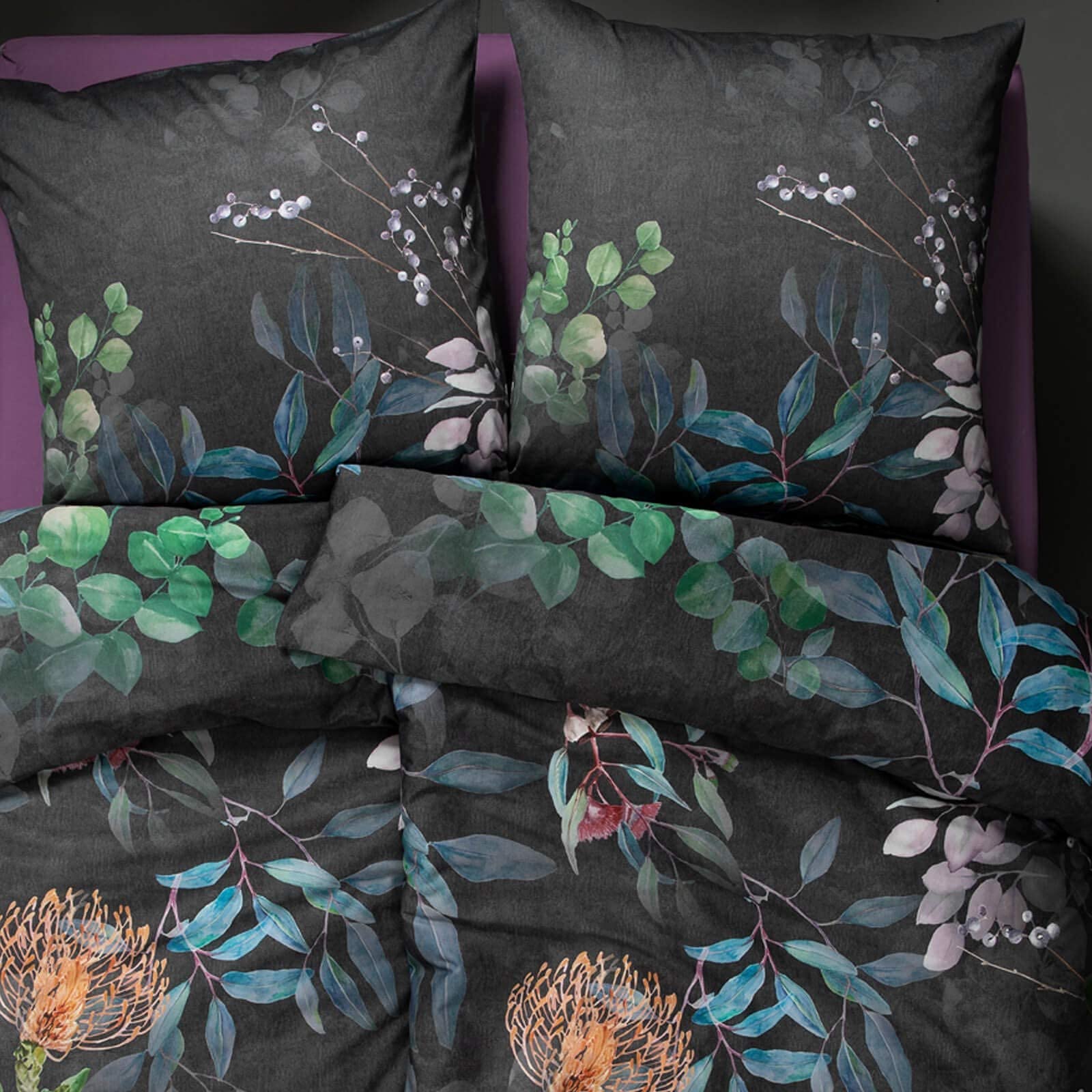 ESTELLA Bettwäsche Midnight Bunt Blau Blumen Blüten Geblümt Zweige Aquarell Mako Satin, Größe:155 cm x 220 cm