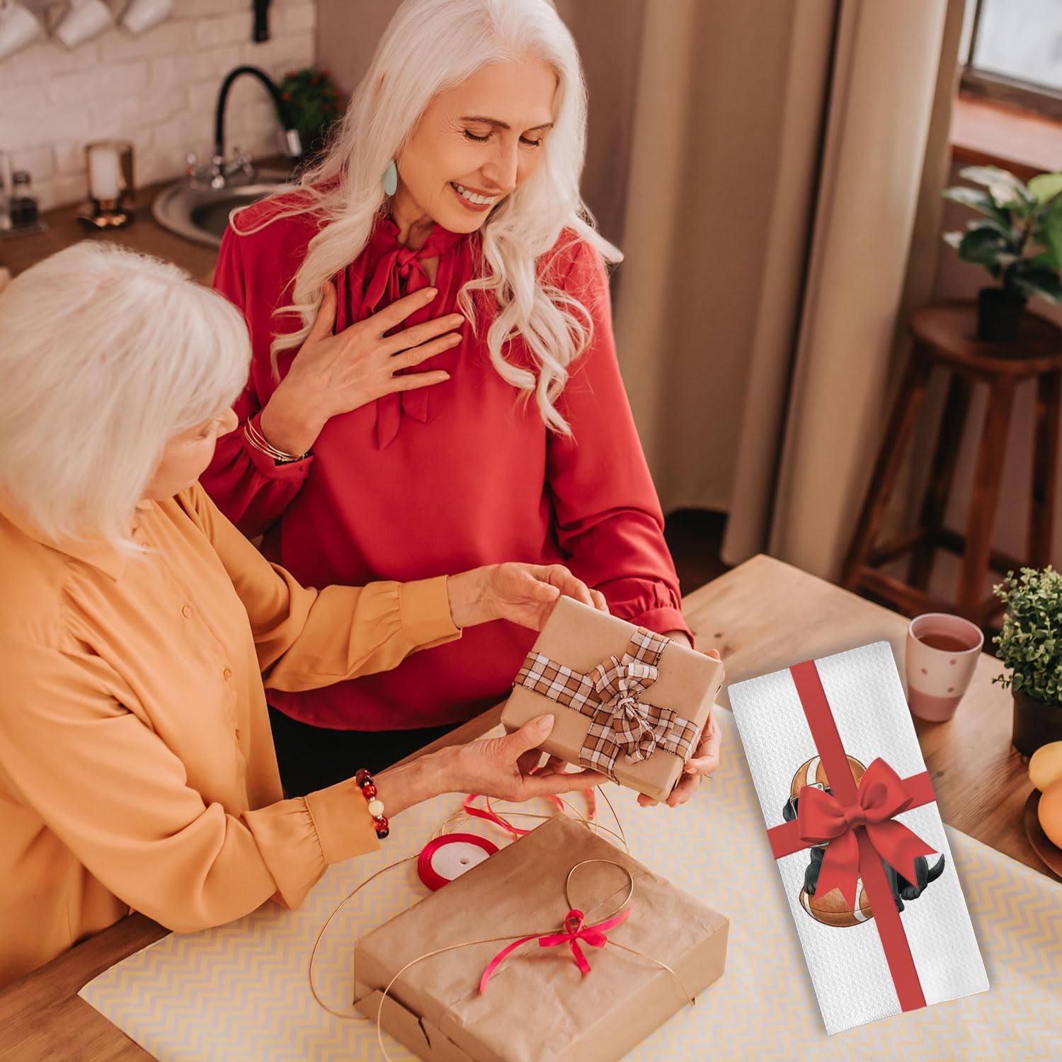 Football Black Labrador Retriever Dog Kitchen Towels, Black Lab Gifts Dish Tea Towels, Football Lover Player Fan Gifts Decorative Hand Towel for Kitchen Bathroom, 16x24 Inch - Image 4