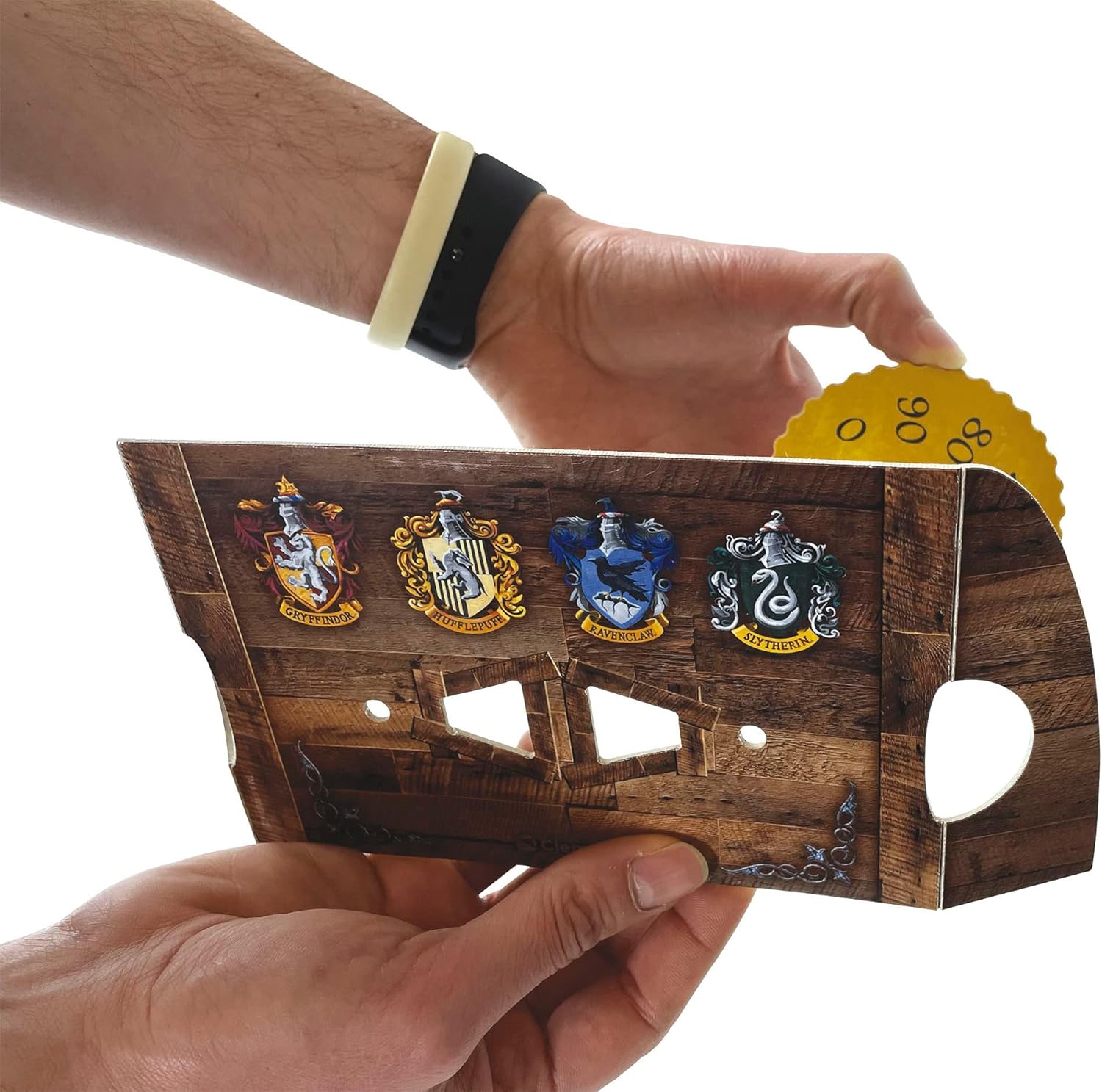 Clementoni - 16638 - Harry Potter - Quidditch Clash - Board Games for 8 Years olds and Older, Family Games for Teens and Adults, 2 Players, Card Games, Fun Challenges, Multicolor