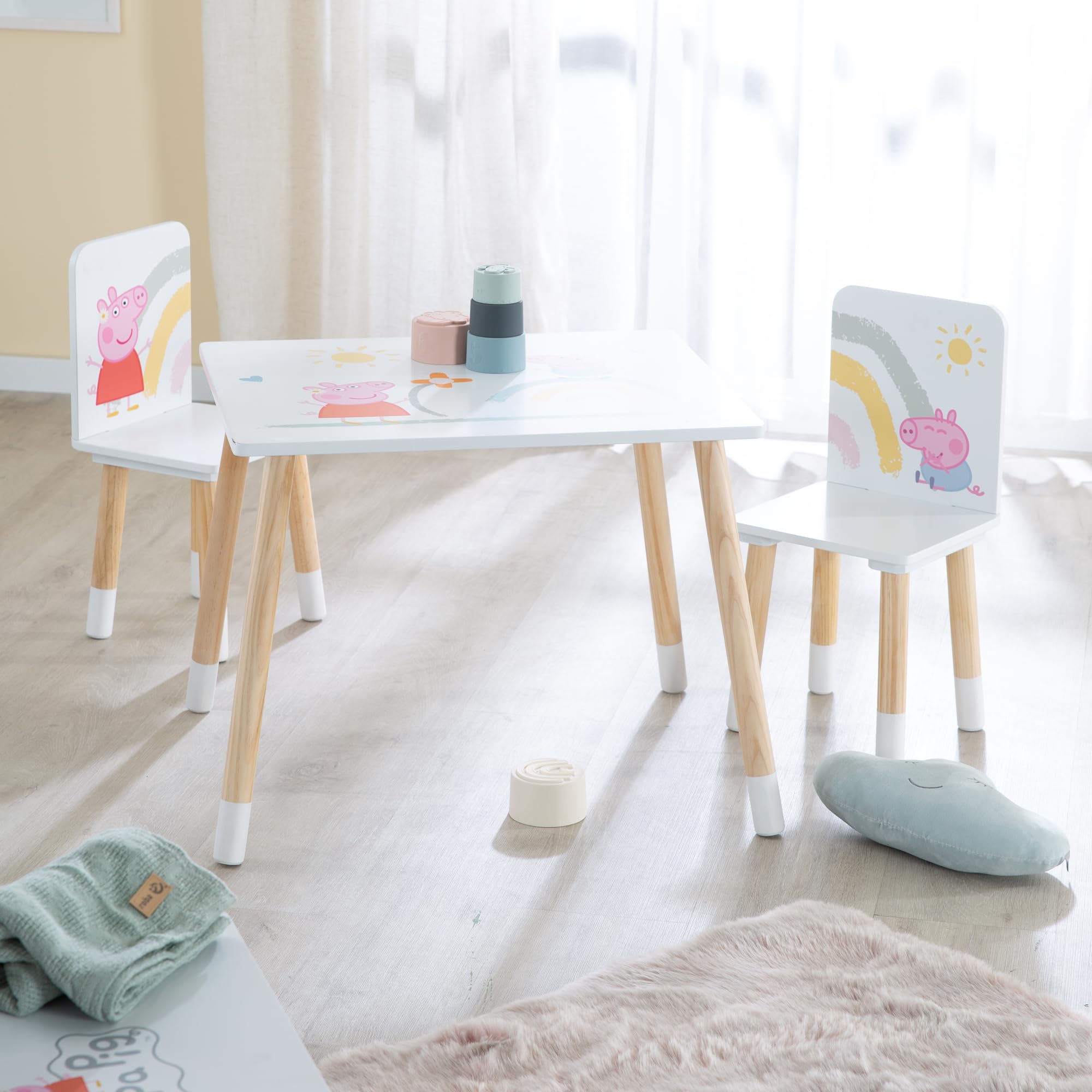 roba Ensemble Table et 2 Chaises Enfants Peppa Pig - Pieds en Bois Massif - pour Filles et Garçons de 2 Ans et Plus - Motif Truie Cochon et Arc-en-Ciel - Rose/Blanc