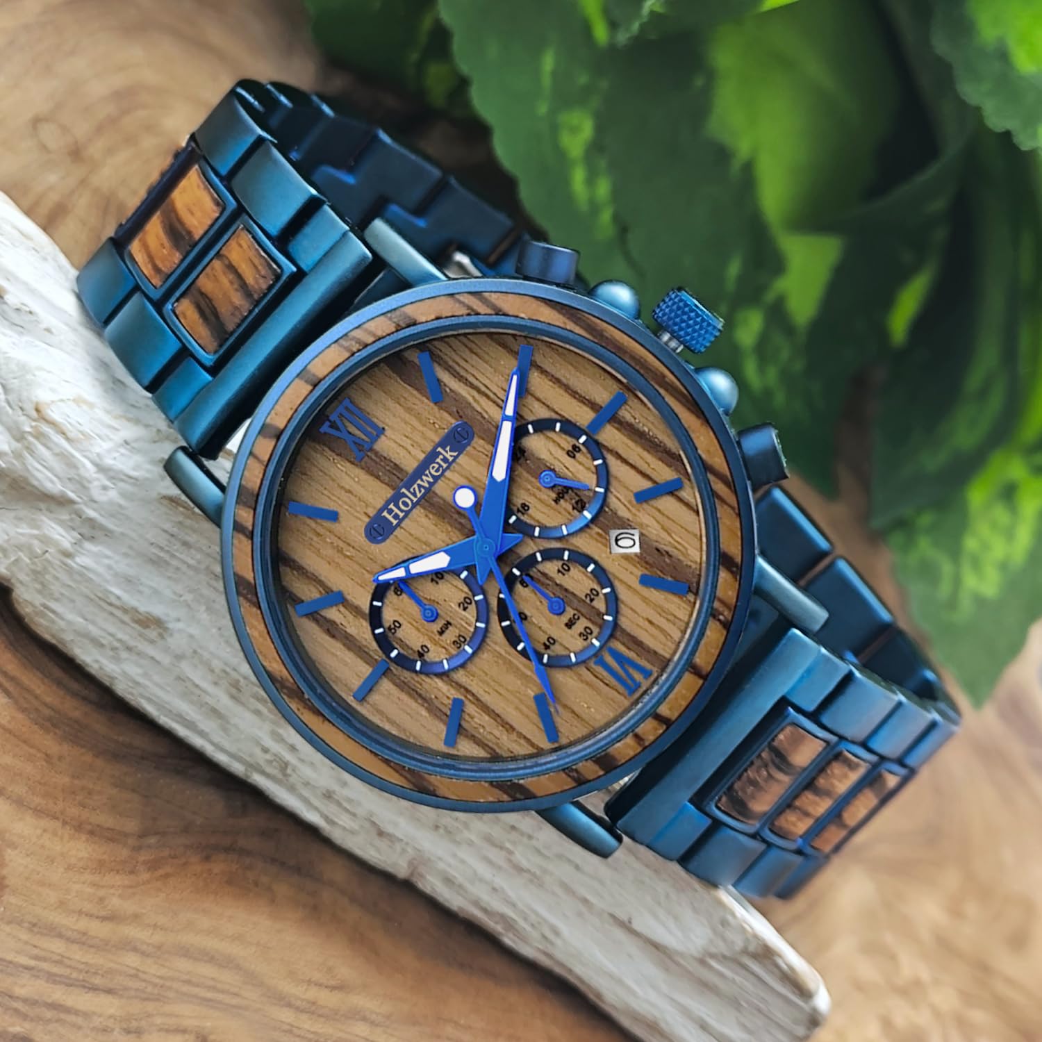 Holzwerk Berlin - Reloj de pulsera para hombre con cronógrafo de madera natural, analógico, cuarzo, marrón, azul, números romanos, fecha, madera