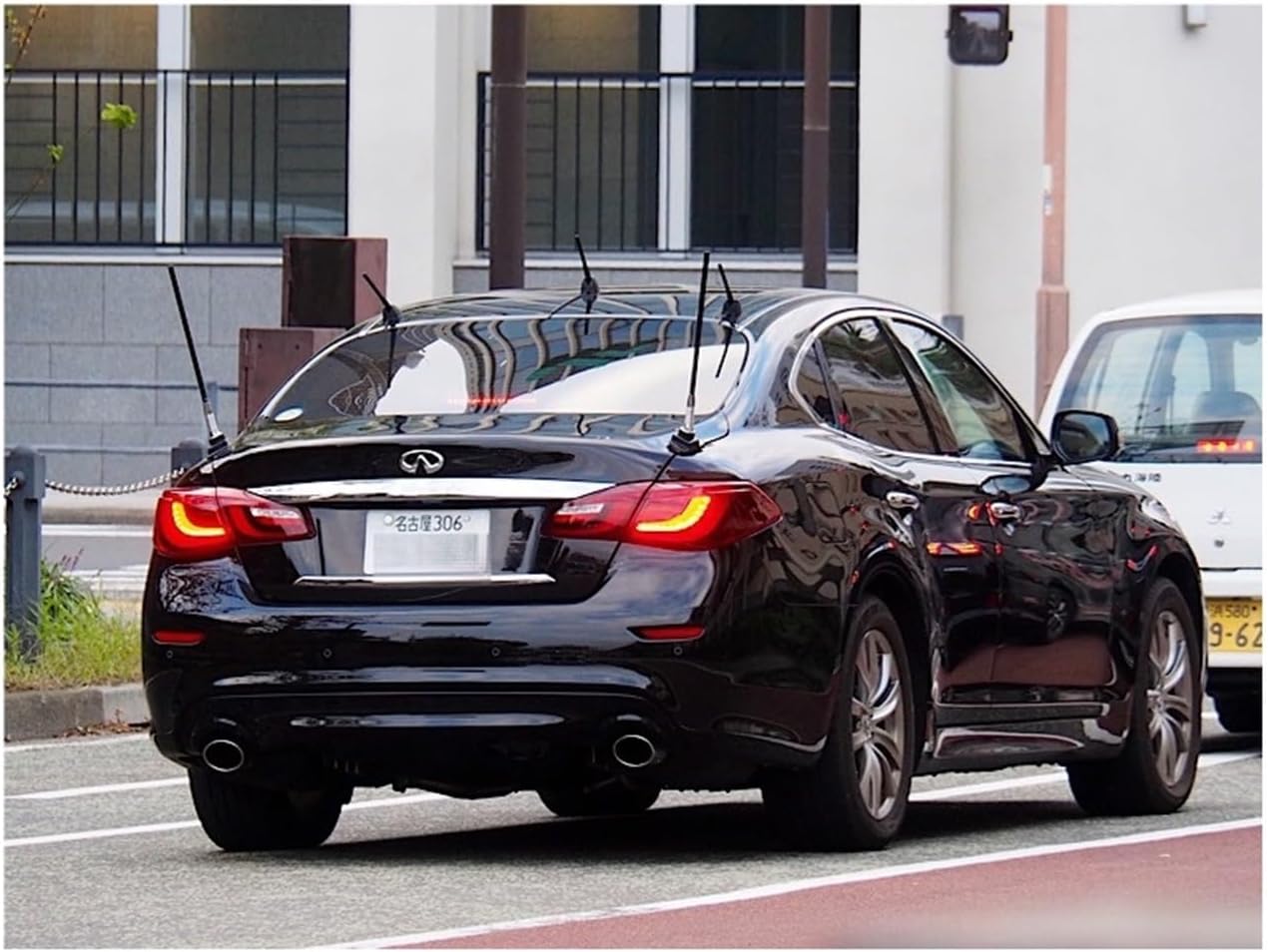 おもちゃの車の模型 1:43 インフィニティ Y51 フーガ 370GT ダイキャストカーモデル コレクション ディスプレイ ギフト