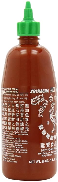 Sriracha Hot Chili Sauce Bottle, 28 Ounce