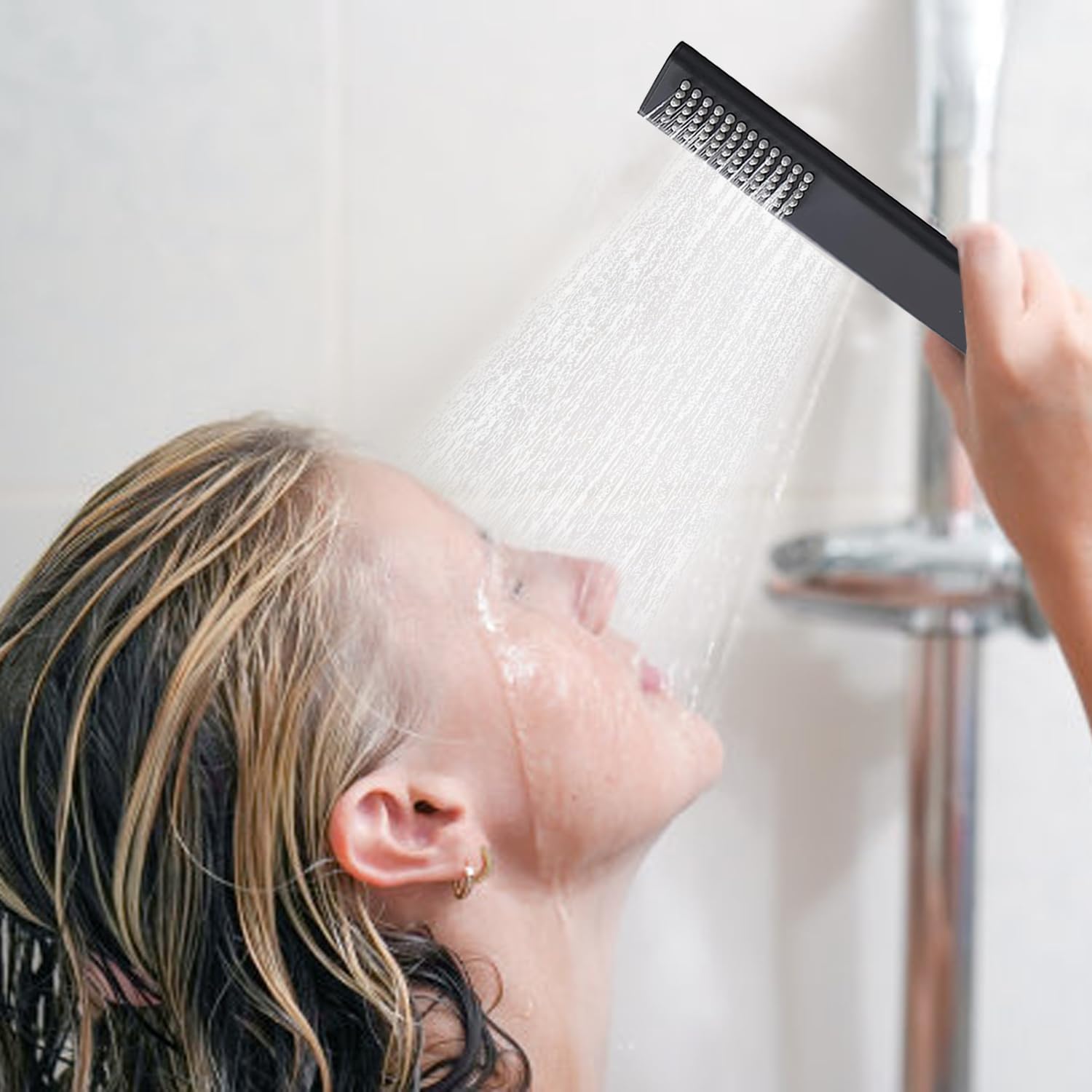 Pomme de douche à main en laiton massif, design en arc, pommeau de douche remplaçable et tuyau en acier inoxydable de 150 cm, noir