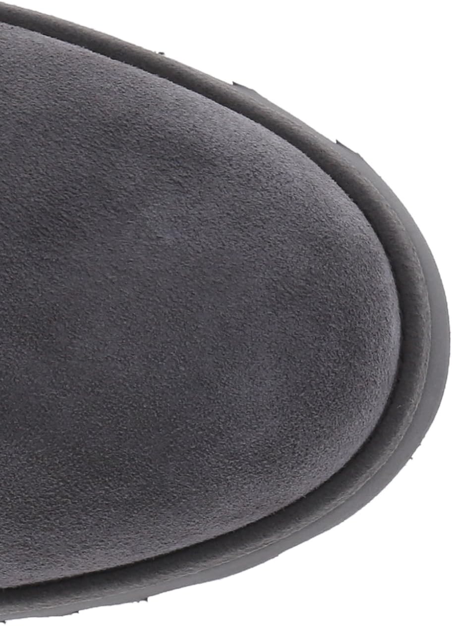 UGG Women's Amie Winter Boot