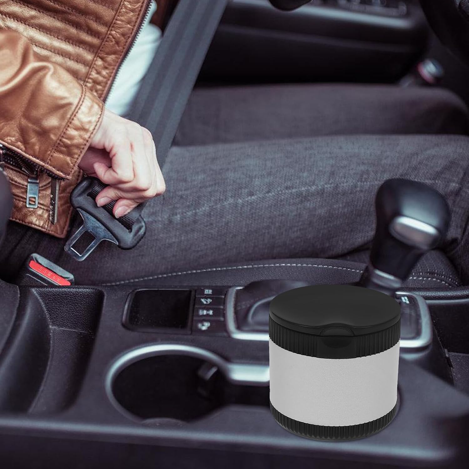 FOMIYES Car Ashtray with Lid Small Silver Metal Portable Travel Ashtray for Car Interior with LED Light, Universal Fit Automotive Accessory