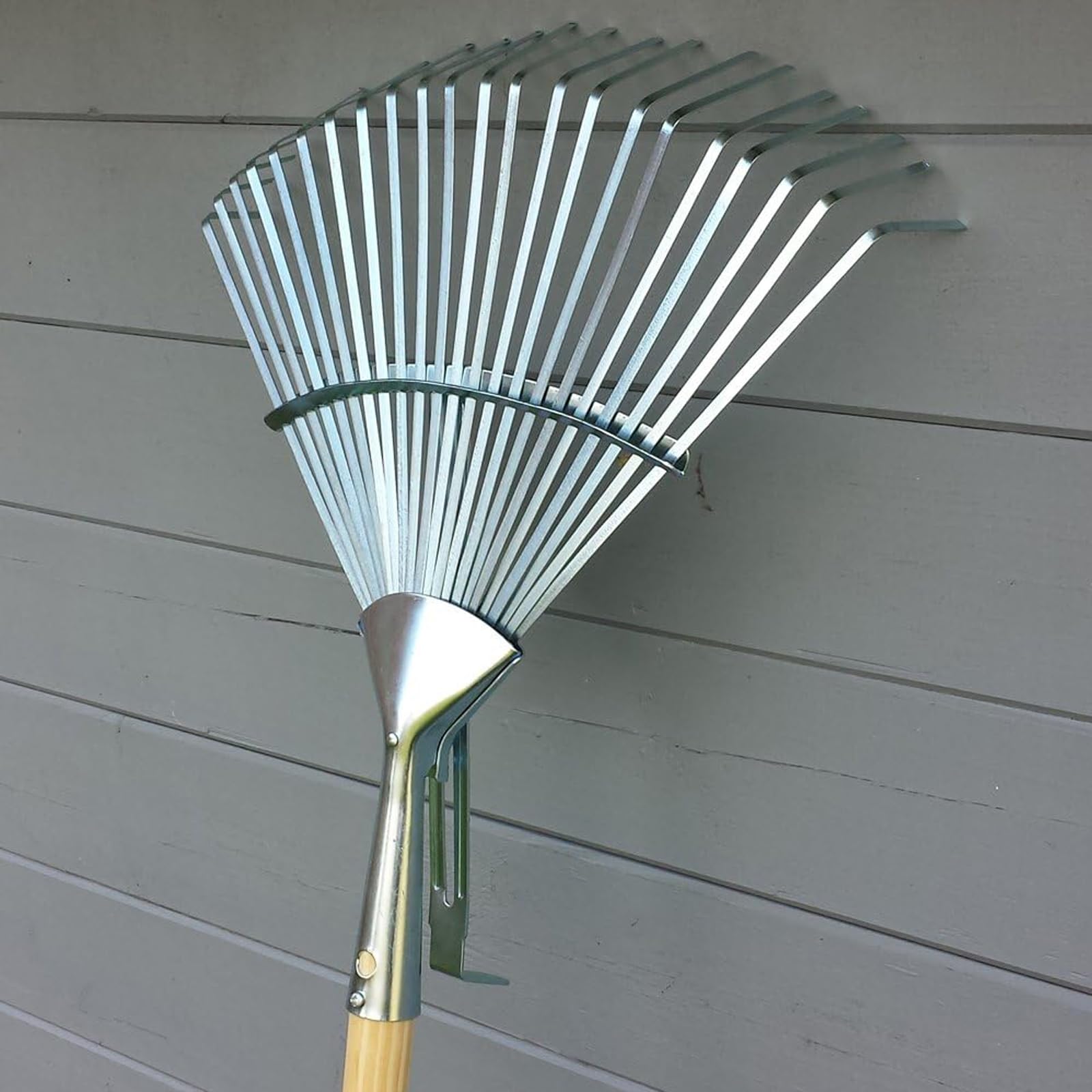 Garten Gerät Harke Rasen Boden Erde Rechen Metall Zinken Gartenrechen mit und ohne Holz Stiel (Rechen verzinkt verstellbar mit Stiel)