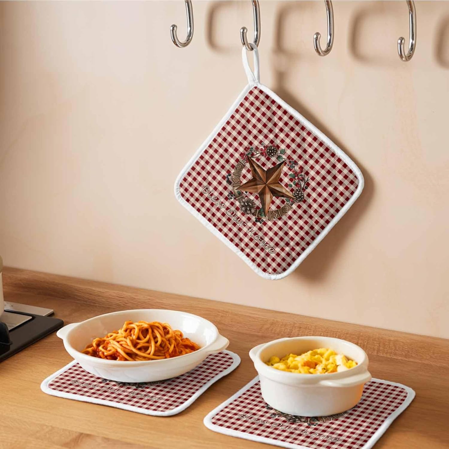 5 Pack Pot Holders for Kitchen, Star Plaid Hot Pads for Kitchen Countertops Oven Pot Holder Bulk, Vintage American Country Berry Red Brown Heat Insulation Potholders with Hanging Loops