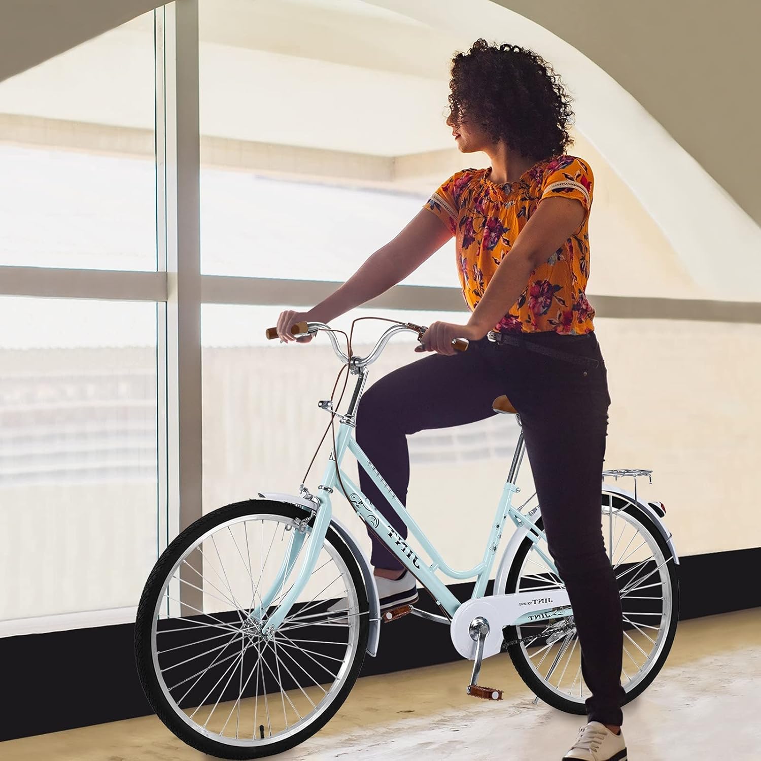 Classic Bicycle Retro Bicycle Beach Cruiser Bicycle Retro Bicycle 26 Inch 3 Wheel Bike Adult Tricycle