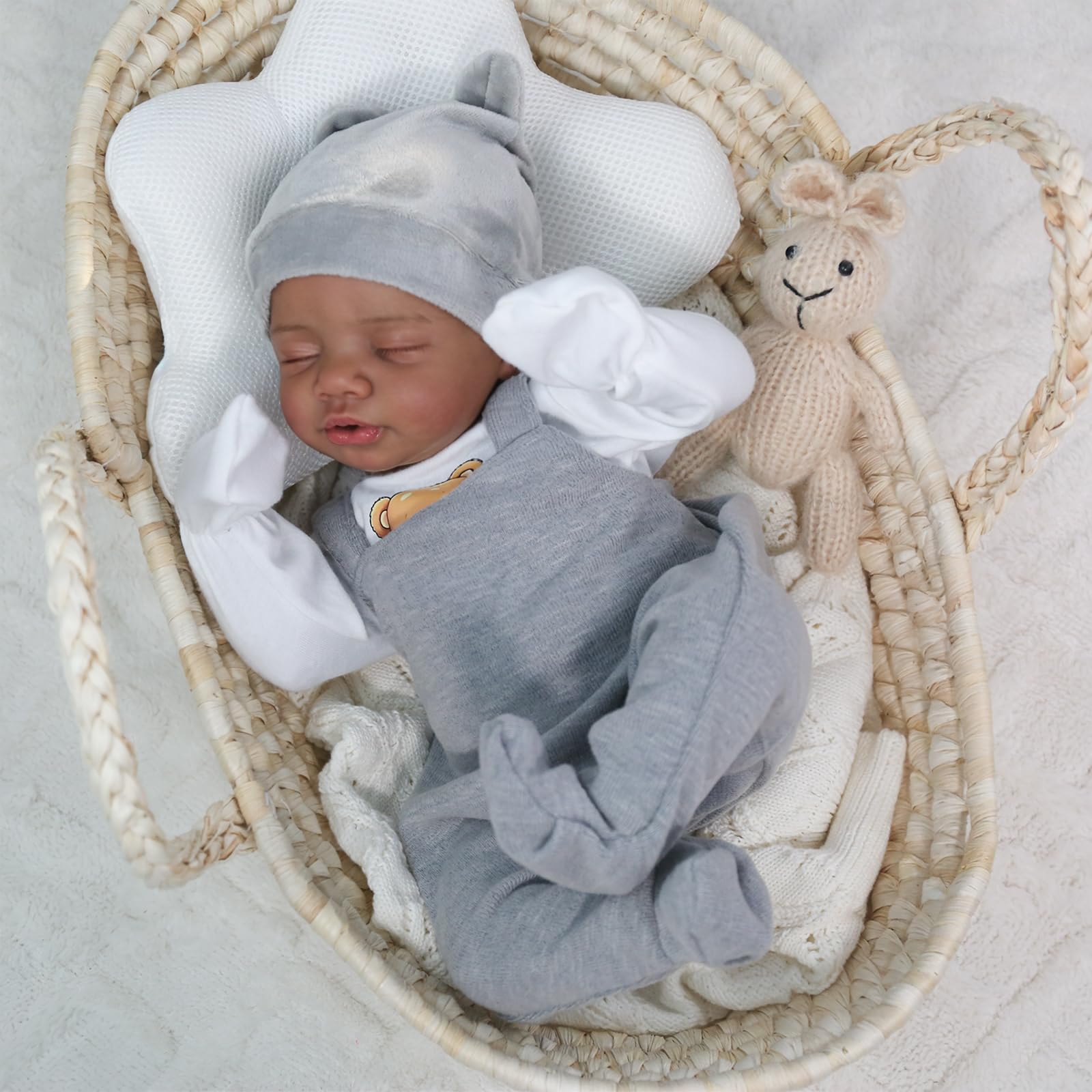 Muñecas de bebé Reborn realistas negras – Muñeca de bebé de la vida real de 18 pulgadas, muñeca de bebé afroamericana real, muñeca de bebé recién nacido realista con cuerpo suave, juego de 7