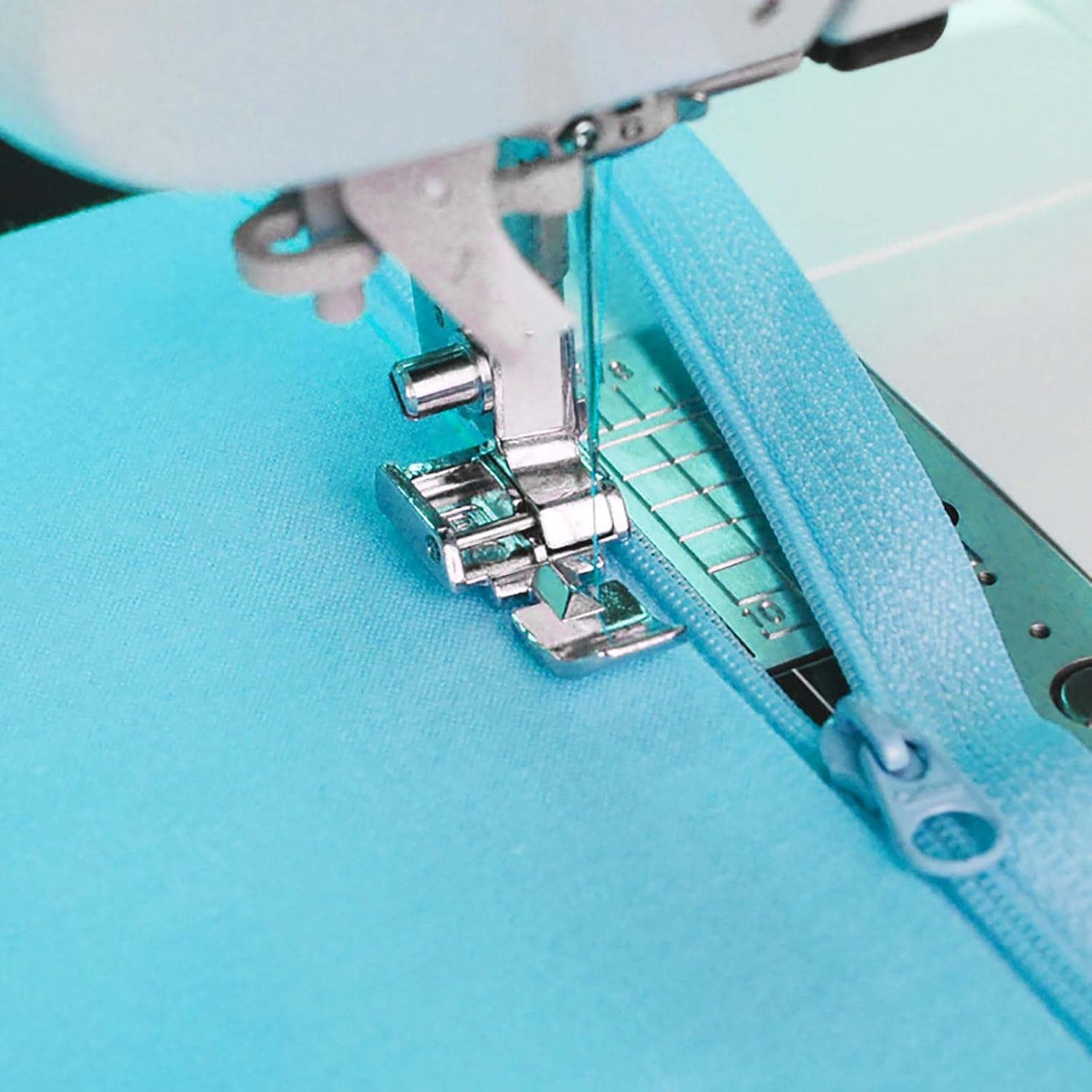 TISEKER Wide Zipper Presser Foot for All Low Shank Snap On Singer, Brother, Babylock, Euro-Pro, Janome, Kenmore, White, Juki, Simplicity, Elna and More Sewing Machines #006905008