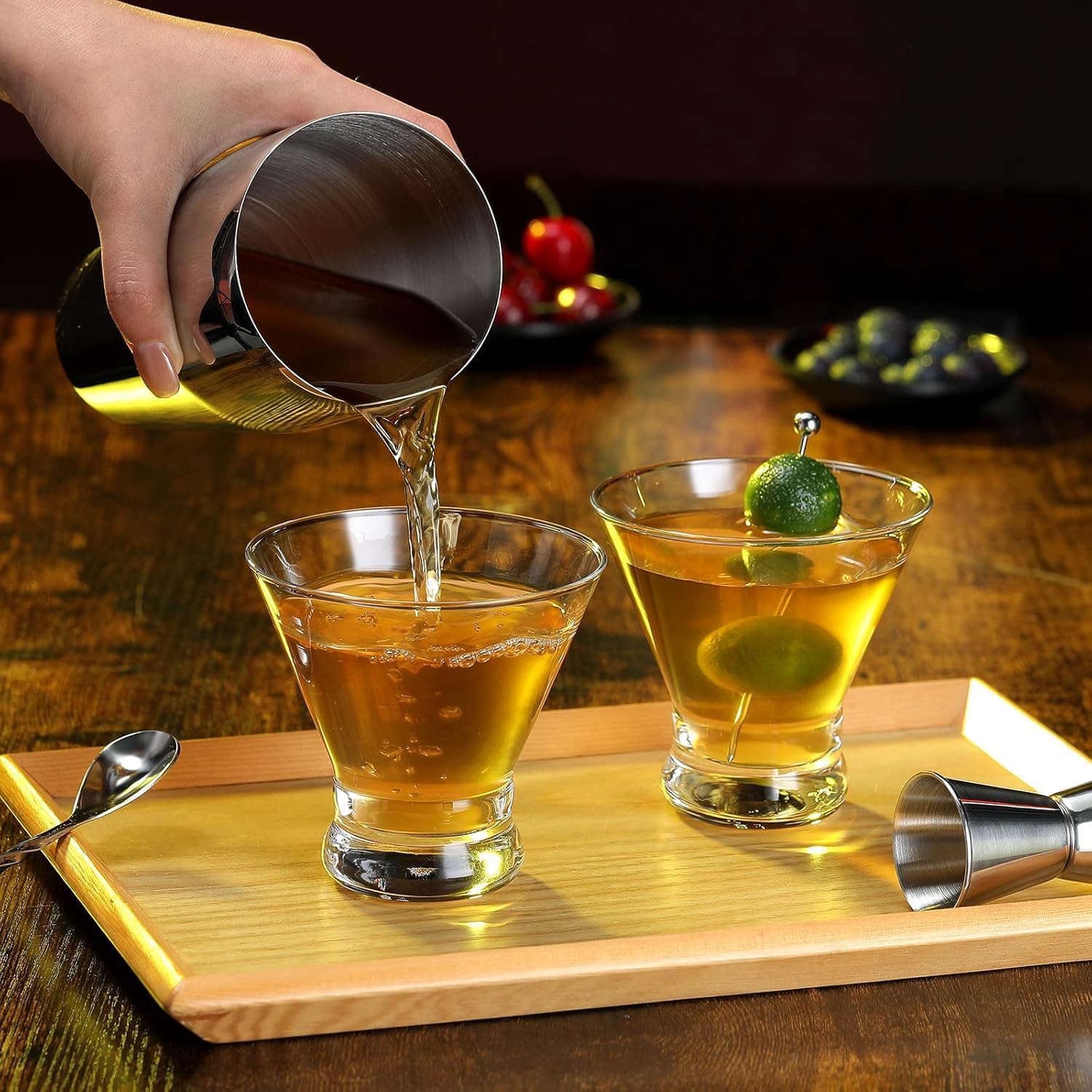 Set of 8 Elegant Crystal Martini Glasses, 8oz Hand-Blown Cocktail Glasses in Gift Box, Perfect for Bar, Martini Parties, and Cocktail Enthusiasts (8 SET)