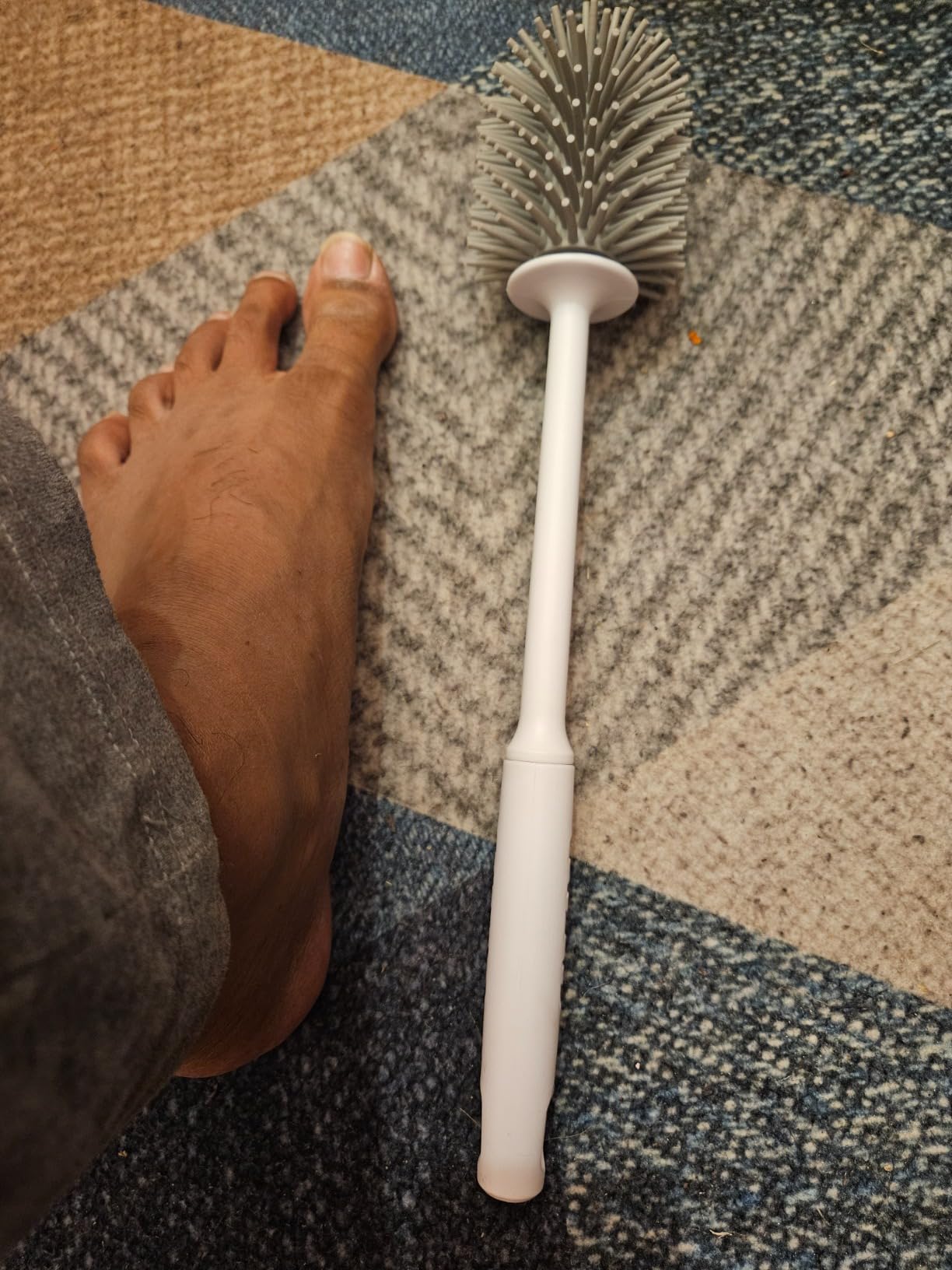 MEKEET Silicone Toilet Brush and Holder,Bathroom Toilet Brush Holder