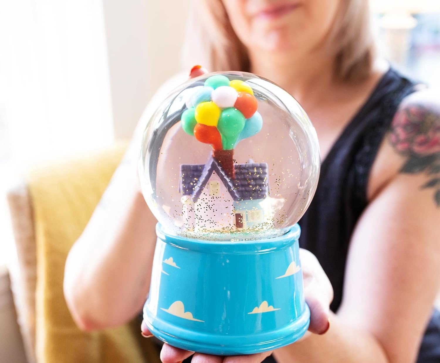 Toynk,Disney and Pixar UP House Light-Up Snow Globe|6 Inches Tall,Blue(UP1603J9)