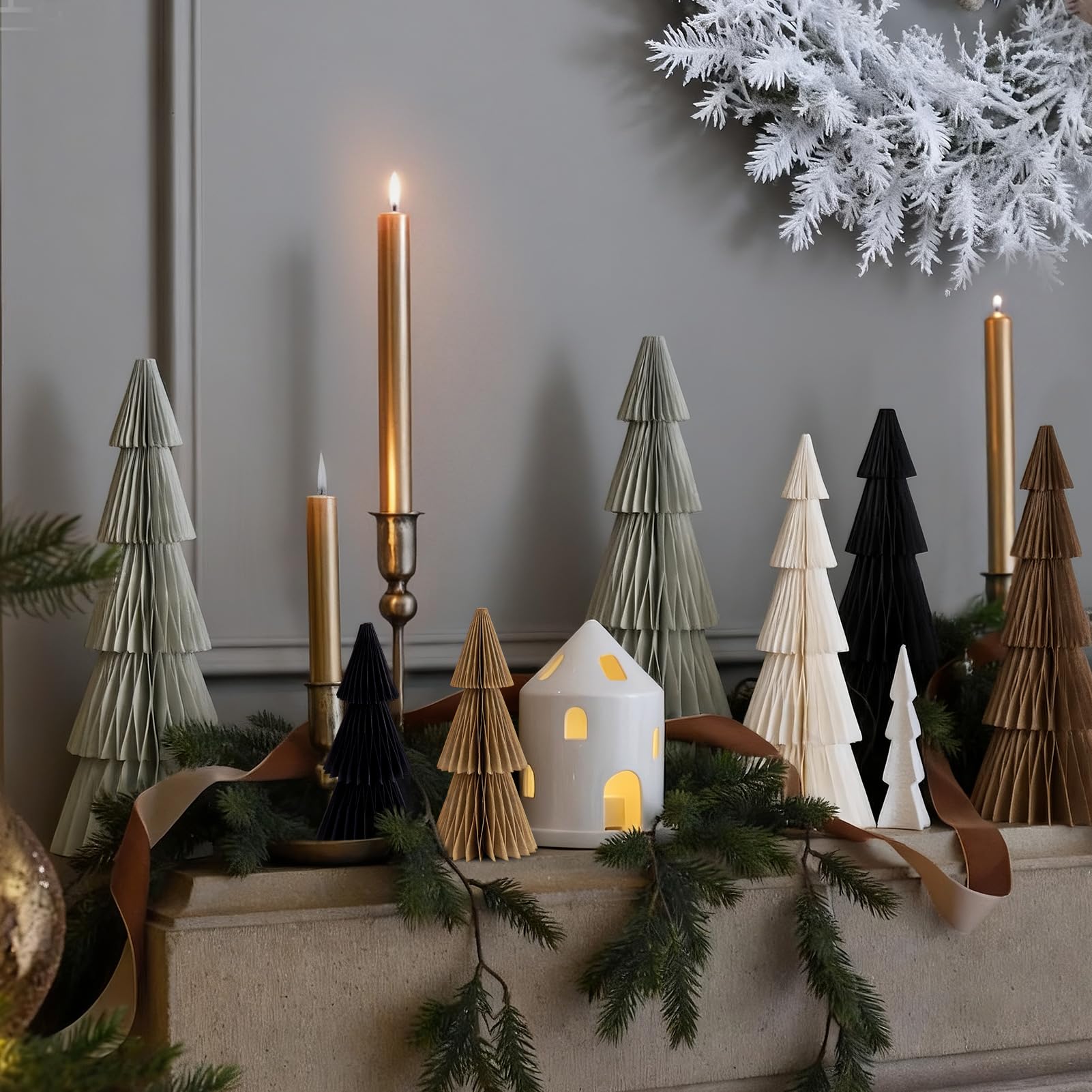 SUNBEAUTY Lot de 8 sapins de Noël en papier nid d'abeille - Décoration d'arbre en papier 3D - Design magnétique - Pour table à manger, armoire, rebord de fenêtre, cheminée, décoration de Noël