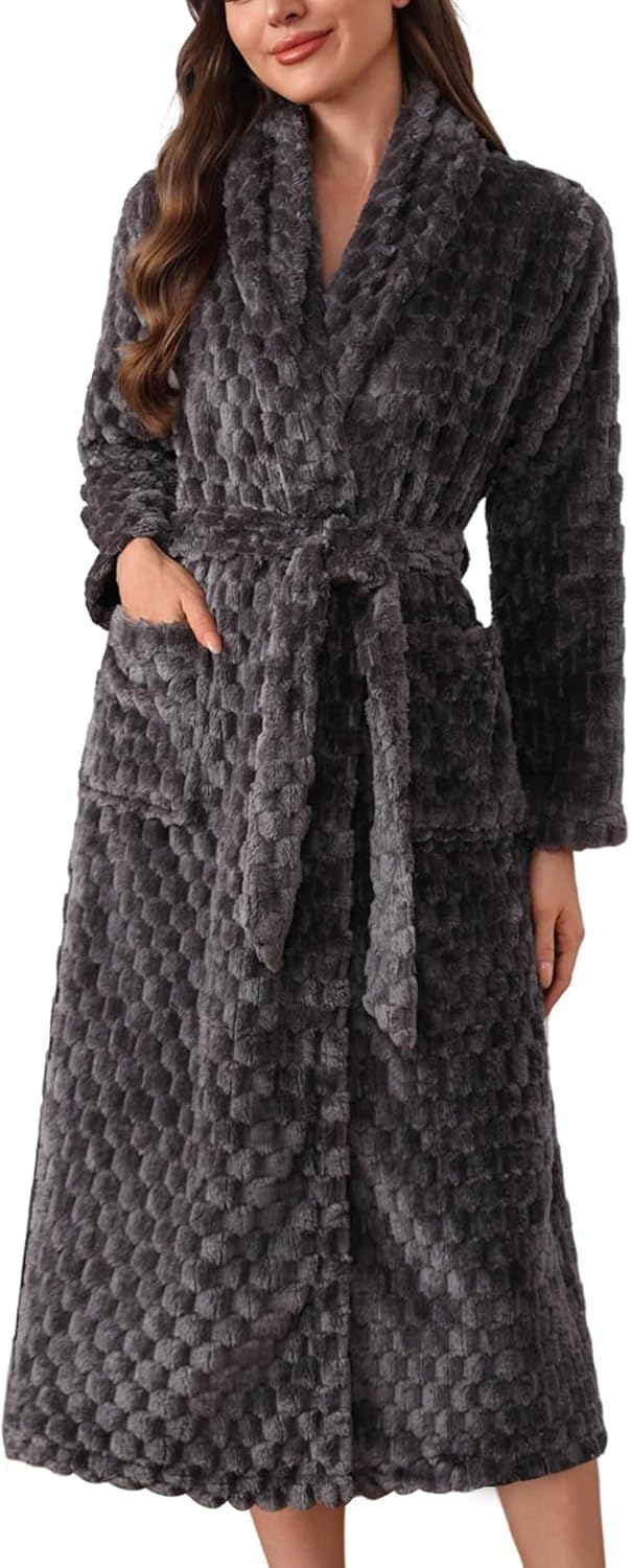 Ekouaer Women's Robe Long Plush Soft Bathrobe Jacquard Color Block Robes Shawl Collar Sleepwear with Pockets S-XXL