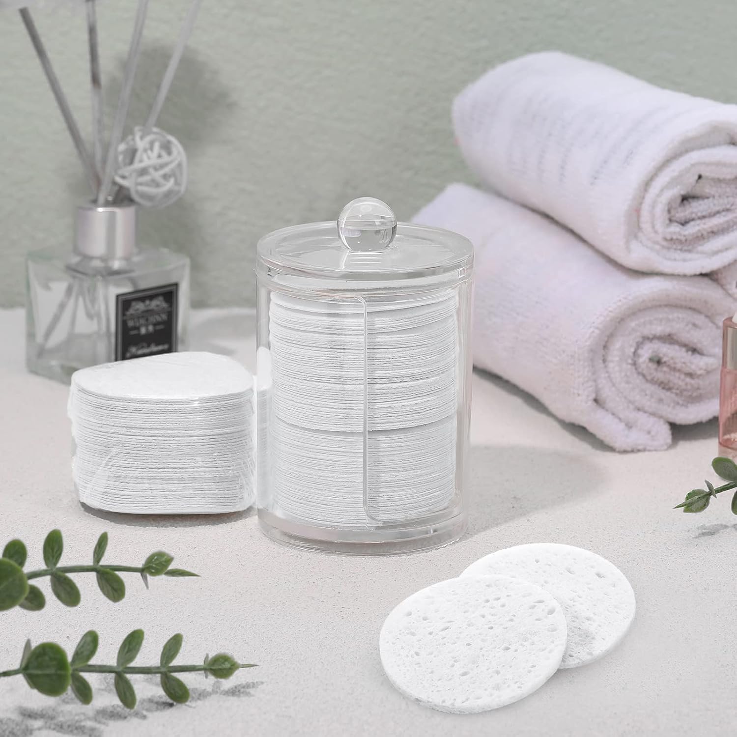 300 Count Compressed Facial Sponges Natural Face Sponges for Cleansing Disposable Facial Exfoliating Pads for Estheticians(White)