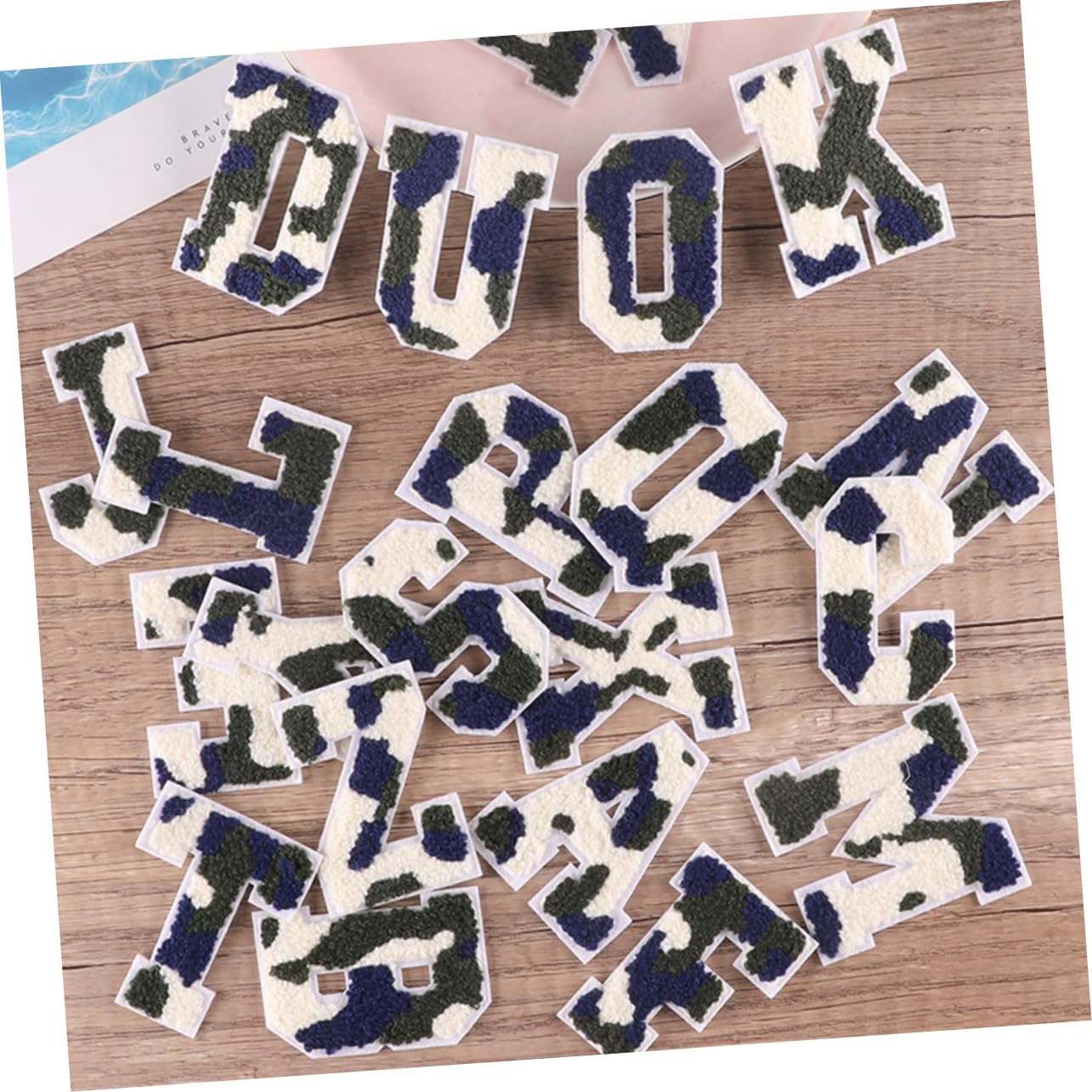 Gadpiparty 4 Set Toppe Termoadesive Per Abbigliamento Patches Ricamate Per Riparazioni E Decorazioni Fai Da Te Per Pantaloni E Accessori Moda 26 Pezzi * 4
