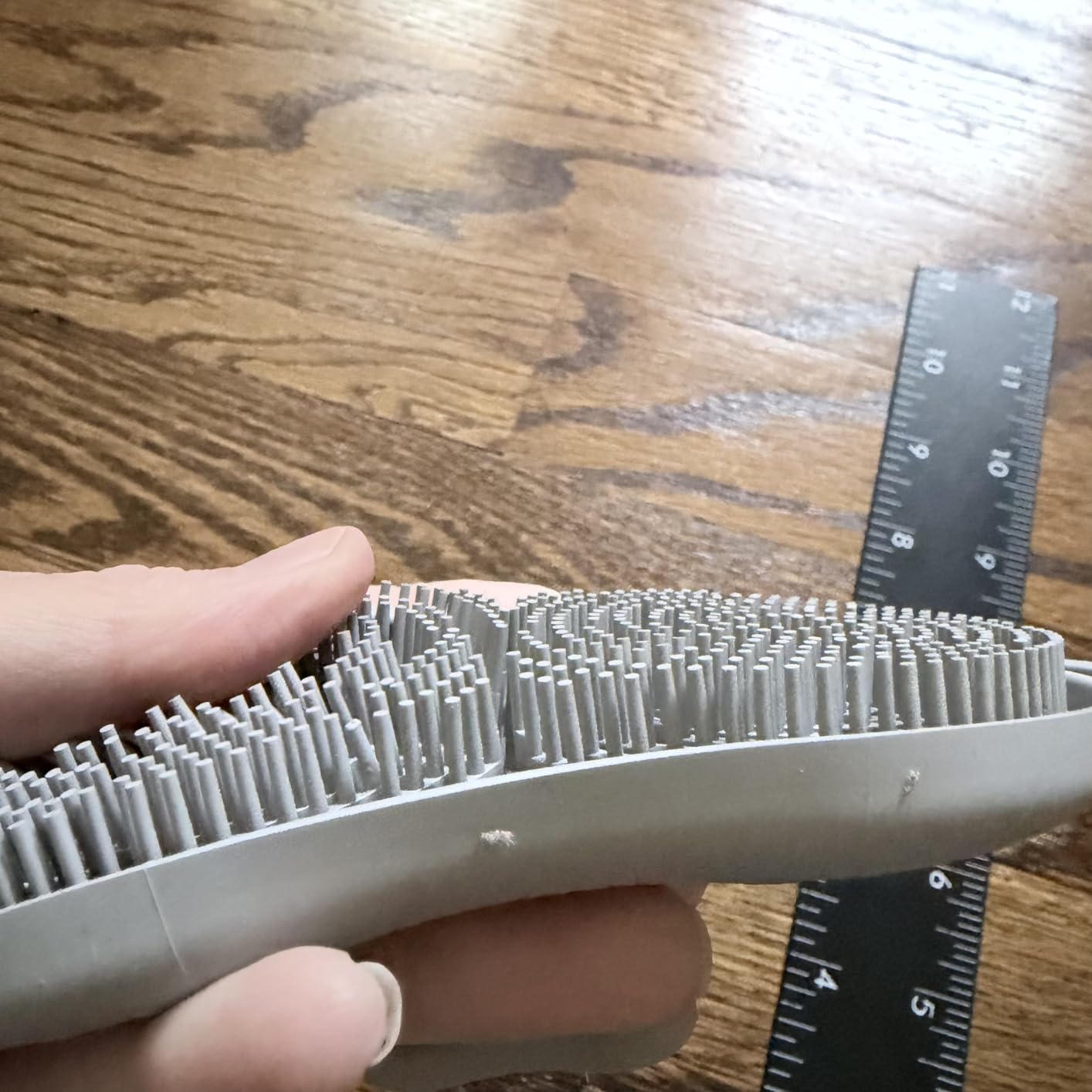 Chicago Comb MOOFAH™ Body Scrubber- Made in USA, Loofah Alternative, Exfoliating, Refreshing, Quick-Drying, Travel-Friendly, Easy-to-Clean (Ultra Violet)
