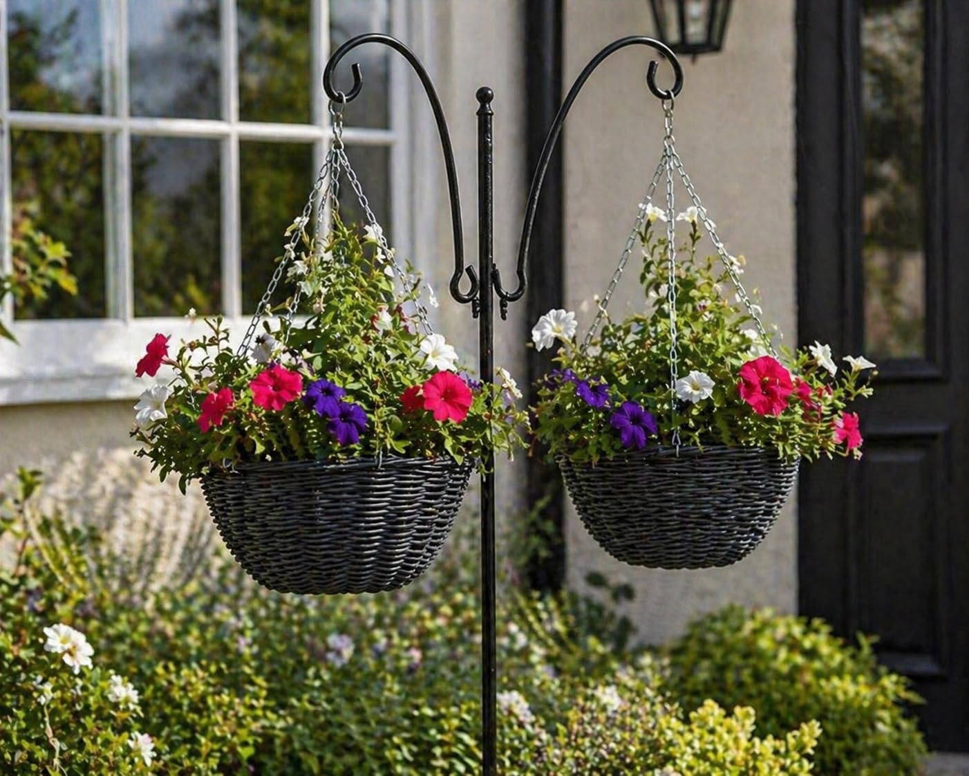 Garden Mile 7.5L Pre-Lined Outdoor Hanging Flower Basket - 14" Grey Rattan Plant Holder with Breathable Liner and Hanging Chain - Heavy Duty Planter Pot for Easy Planting, Garden Decorations & Plants