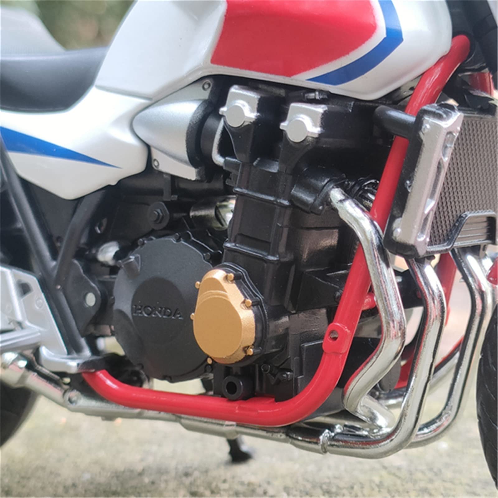 Amazon.co.jp: オートバイモデル 1/12 ホンダ CB1300SF用 メタル オフ