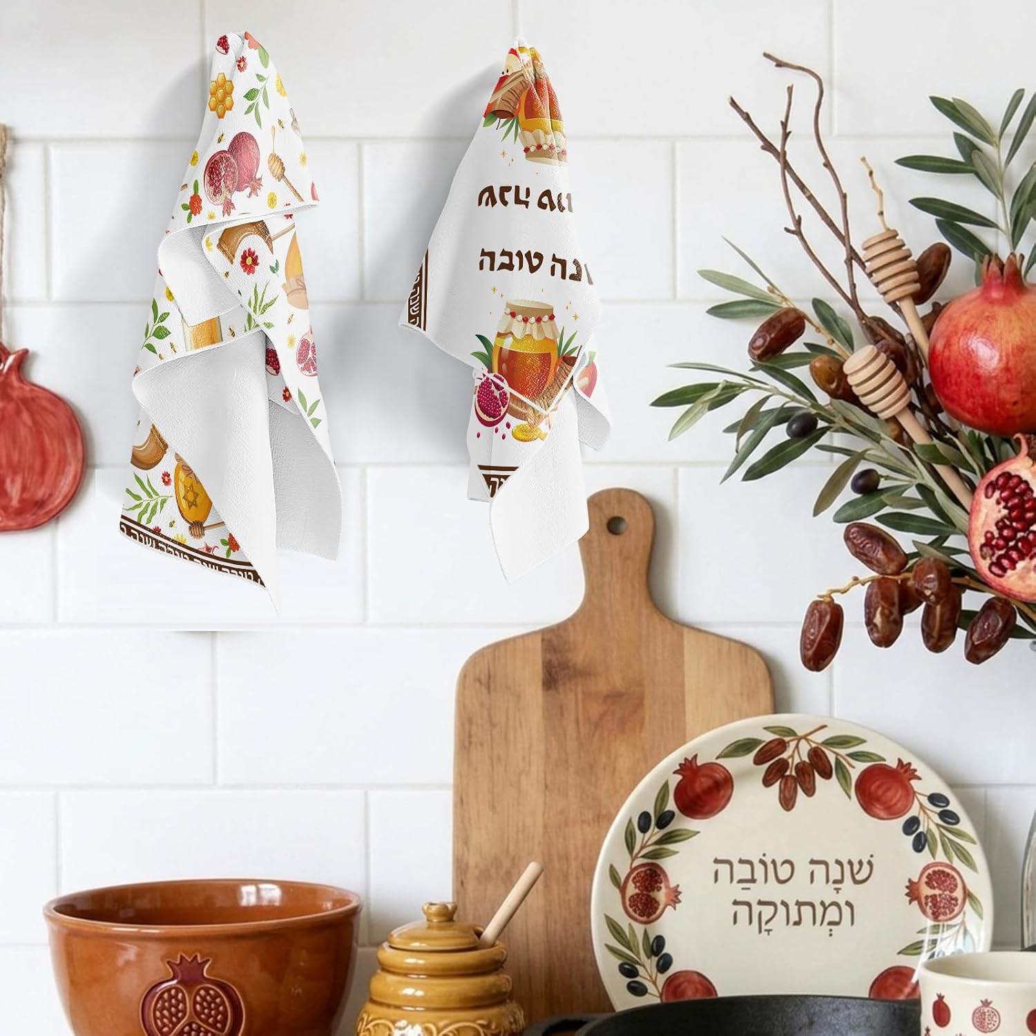 Rosh Hashanah Kitchen Towels, 2 Pack Festive Jewish New Year Towels, 15.7 x 23.6 inches Shana Tova Decor with Apple, Honey & Pomegranate Prints for High Holy Day Holiday Table and Hostess Gift image 5