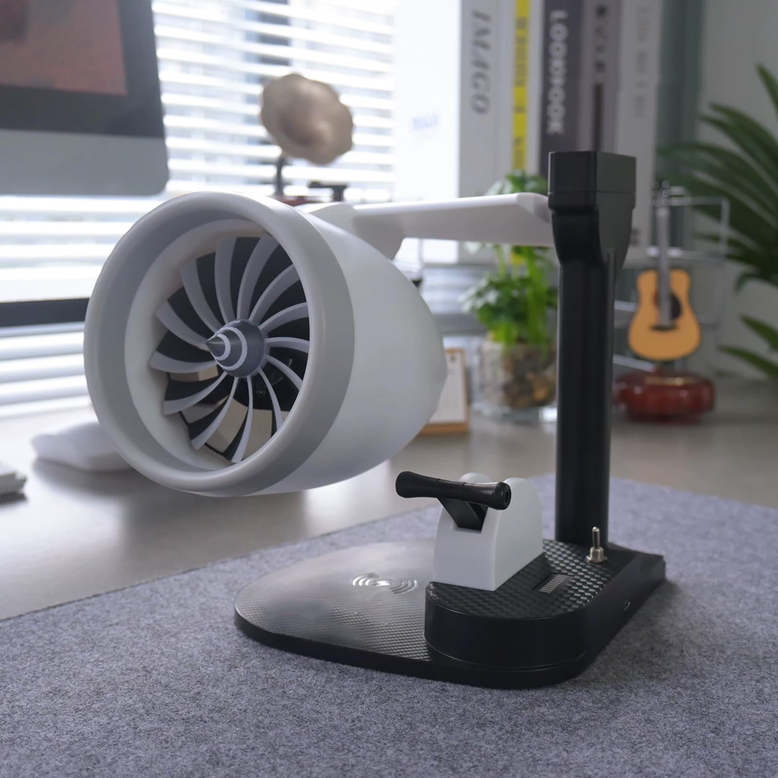 Turbinowy wentylator biurkowy, przenośny wentylator stołowy chłodzący natryskowo, bezprzewodowa stacja szybkiego ładowania, regulowany kąt, zasilanie USB, do biura, sypialni, domu, podróży, na