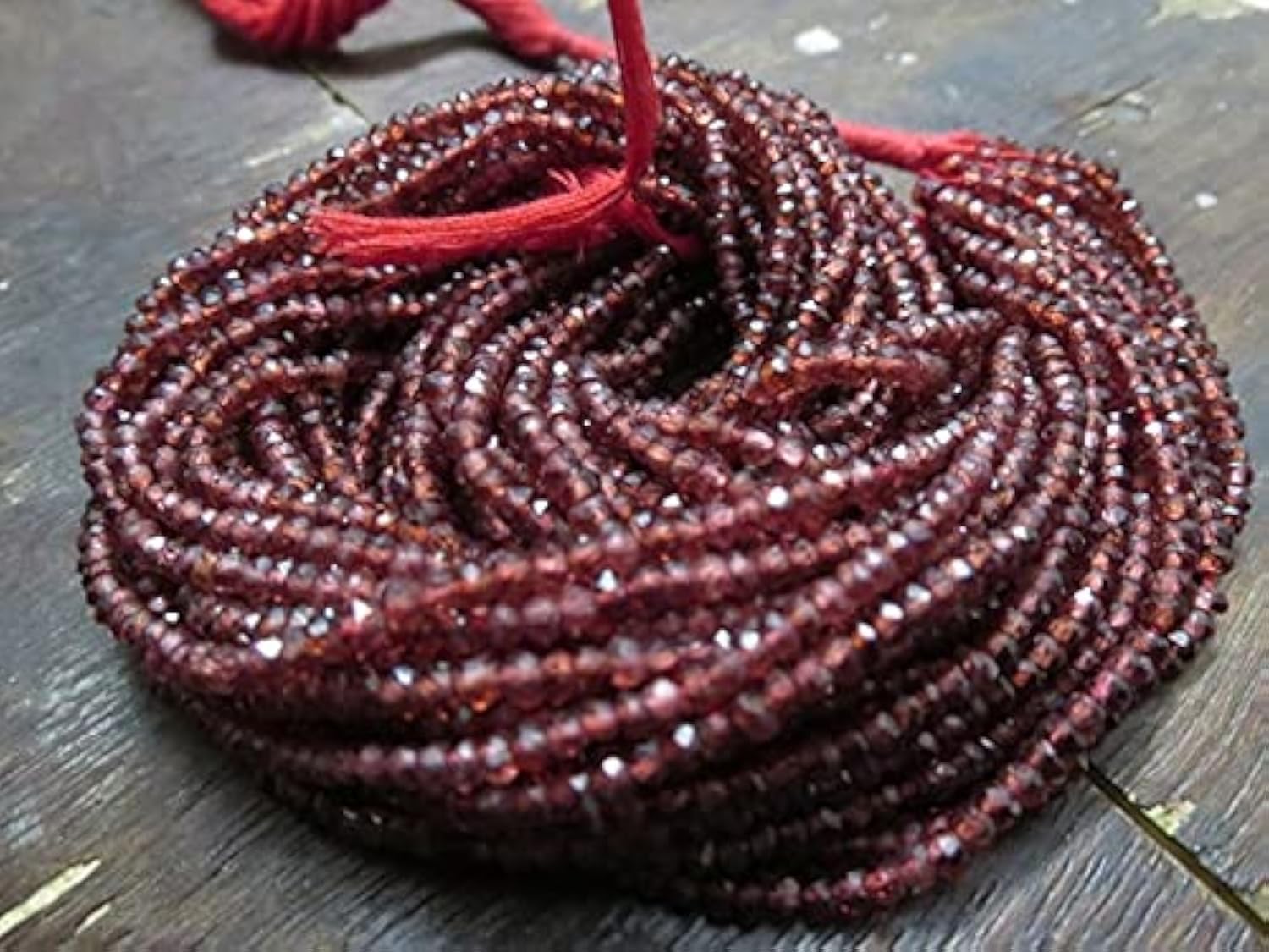 Grenat naturel facetté en perles rondelles de 3,50 mm pour création de bijoux de lithothérapie