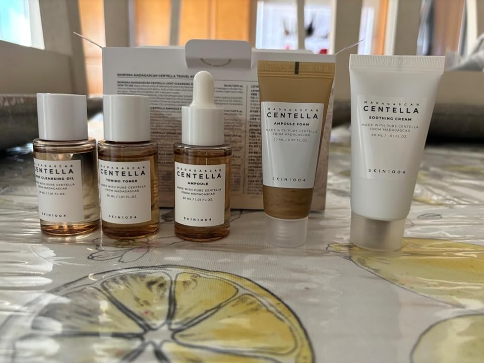 Skin1004 ] Madagascar Centella Travel Kit, 5-Piece – KosBeauty