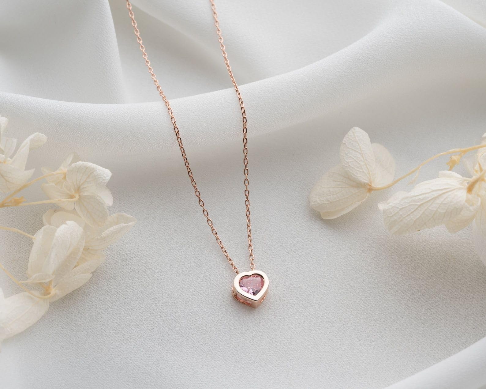 Argento sterling pietra portafortuna cuore collana, su misura cuore sagomato personalizzato