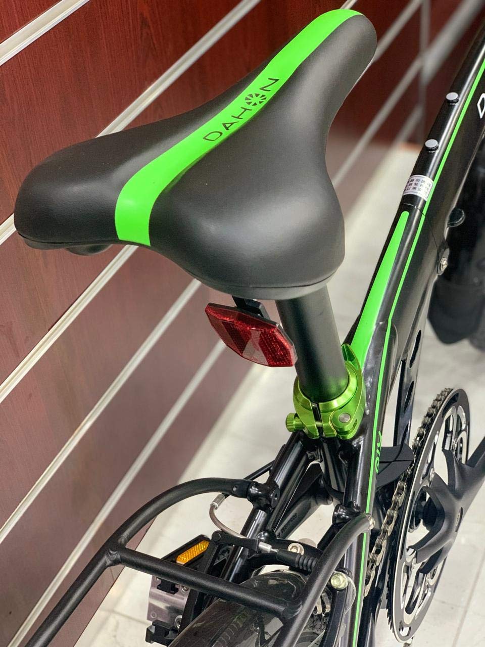 Dahon 20 Inch Wheel Frame Aluminum Alloy 8 Speed Qix D8 Sram X5