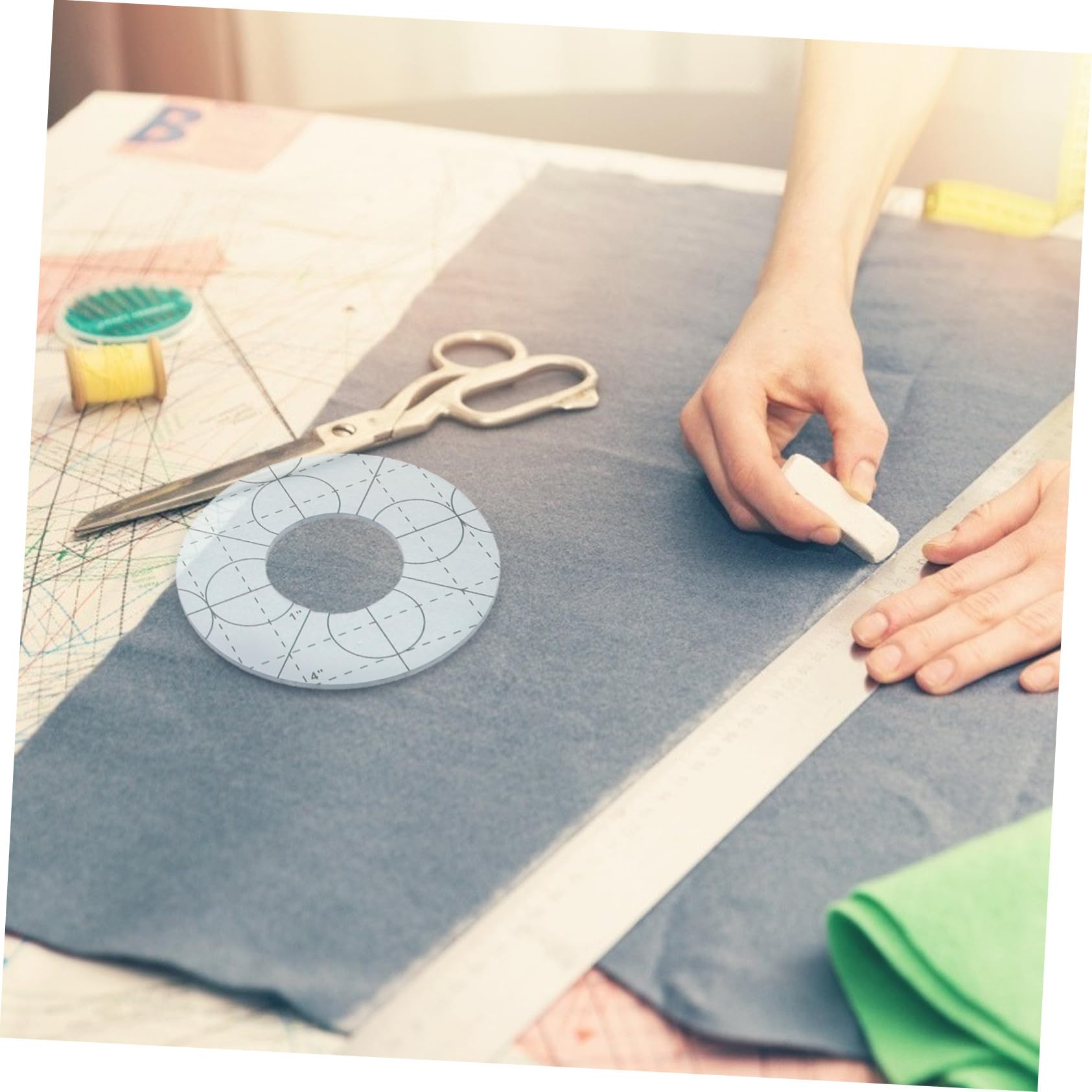 5 pezzi Righelli Patchwork in Plastica Antiscivolo per Cucito e Trapuntatura Template Circolari per Taglio Tessuti e Design Abbigliamento per Hobby e Professionisti