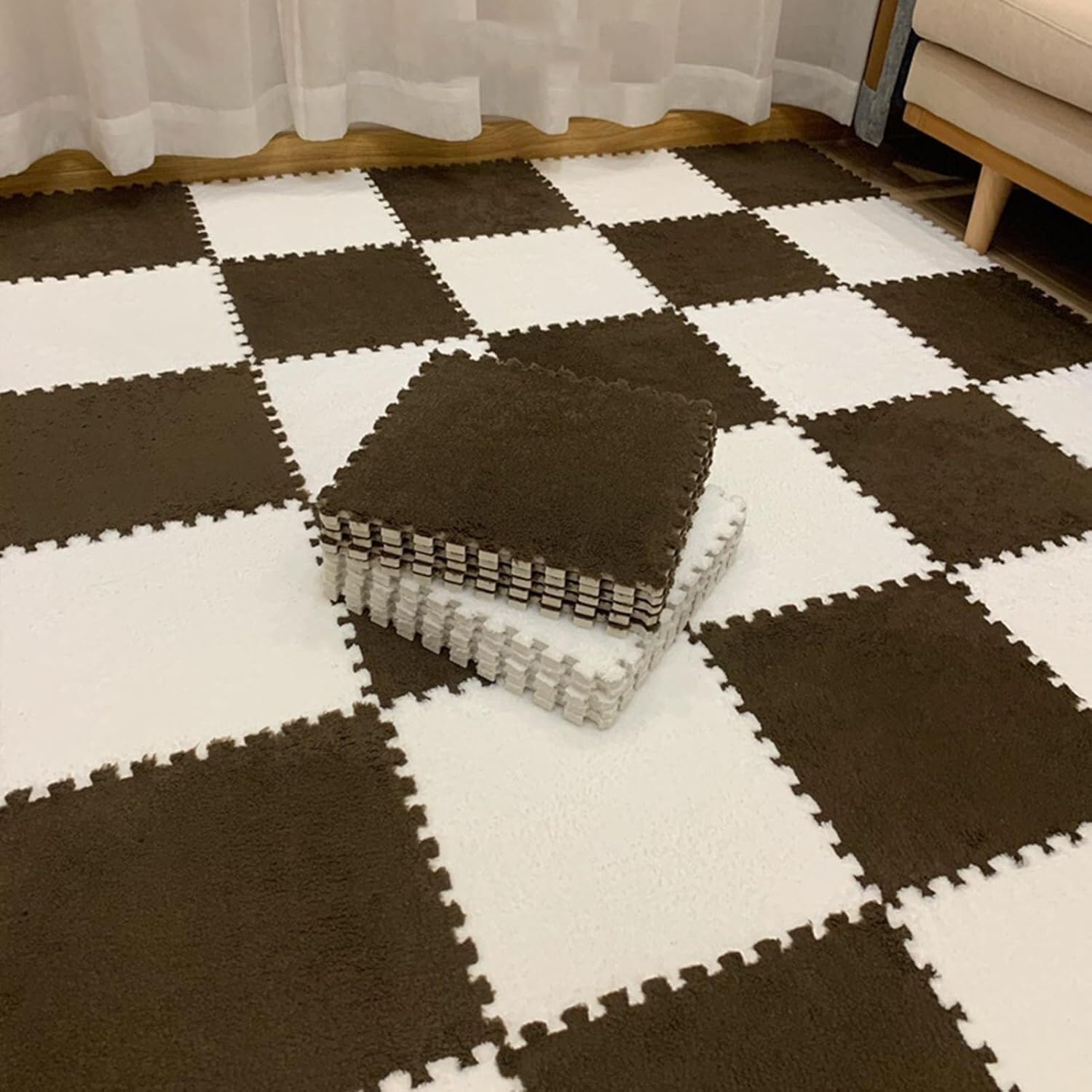 JvFbjLF Plush Foam Interlocking Floor Tiles Mats 1x1ft Foam Splicing Carpet Tiles With Edgings(Dark Coffee+White,20pcs)