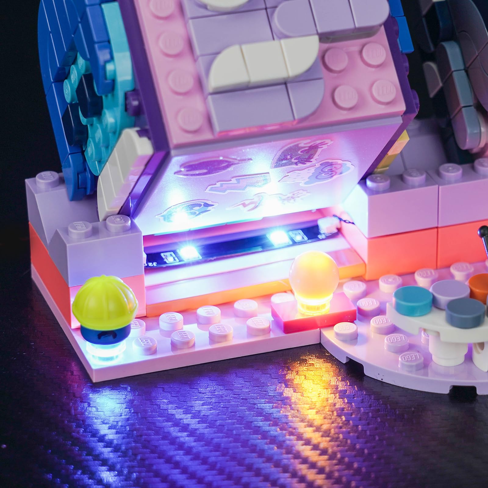 Kit de iluminación LED decorativo para Lego Disney 43248 Inside Out 2 Mood cubos de ambiente de Pixar (modelo Lego no incluido), juguetes creativos - 4