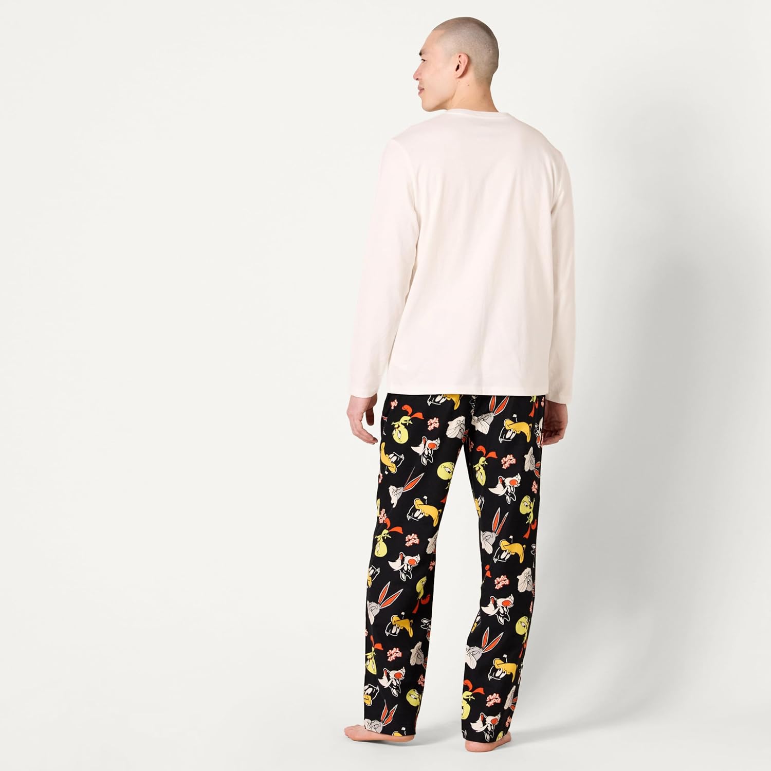 Amazon Essentials Men's Flannel Pant and Long-Sleeve T-Shirt Pajama Set - Image 3