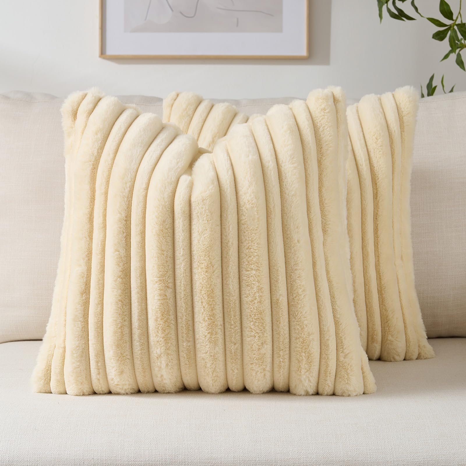 FUTEI Set of 2 Fluffy Faux Fur 50x50 cm Cushion Covers Double Sided Soft Plush Striped Textured Scatter Pillow Covers 50 x 50 cm Modern Accent for Sofa Bed Living Room, Beige