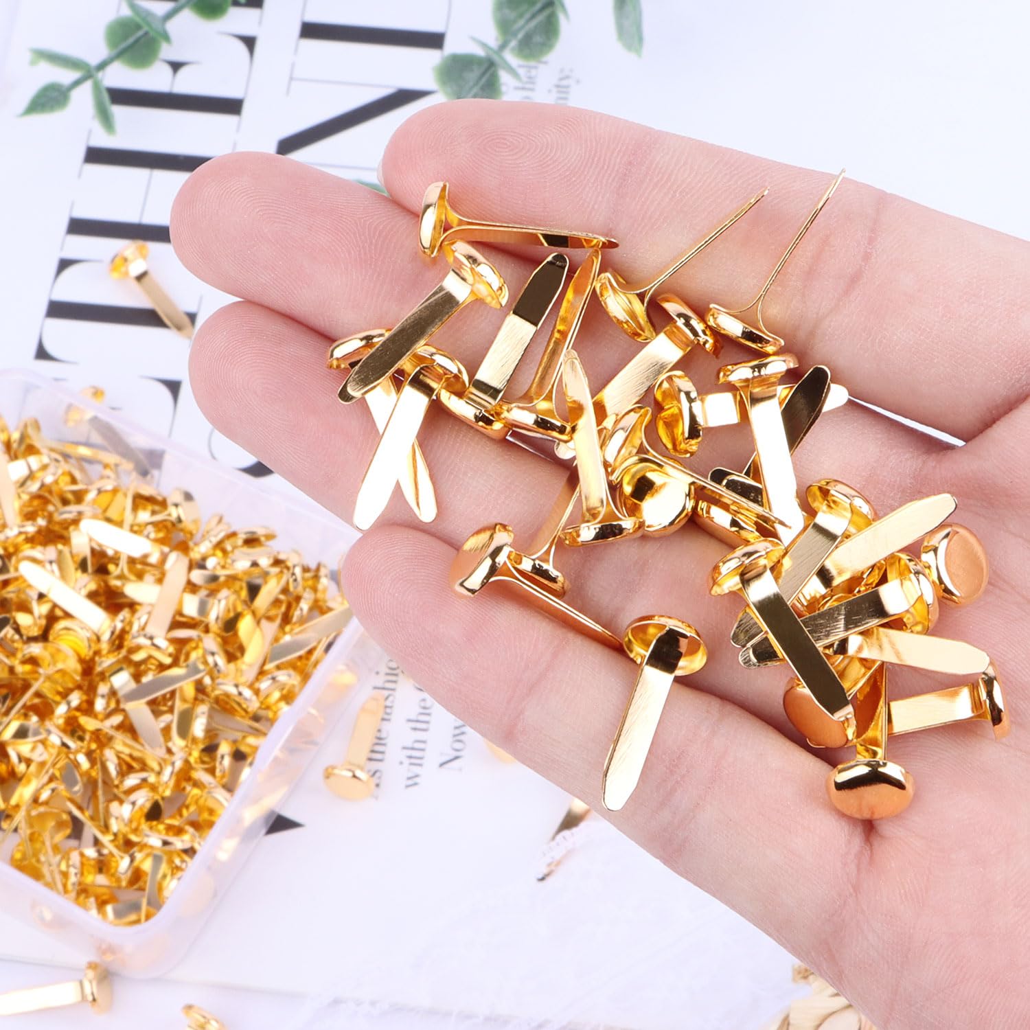 200 Mini Brads In Metallo Oro 8mm - Per Scrapbooking E DIY - Foto 4