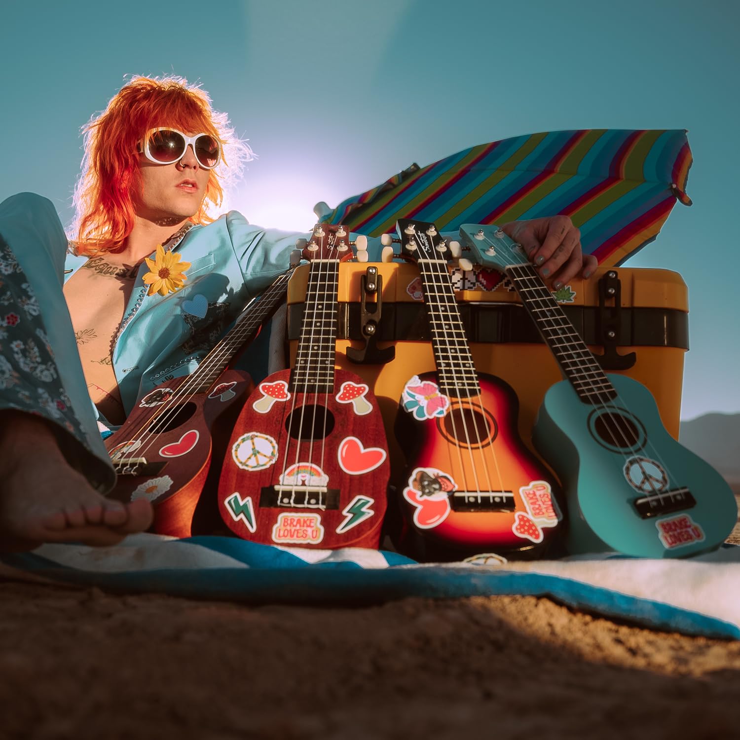 Sawtooth Mahogany Pineapple Soprano Ukulele w Gig Bag and Official Brake Stickers - Image 3