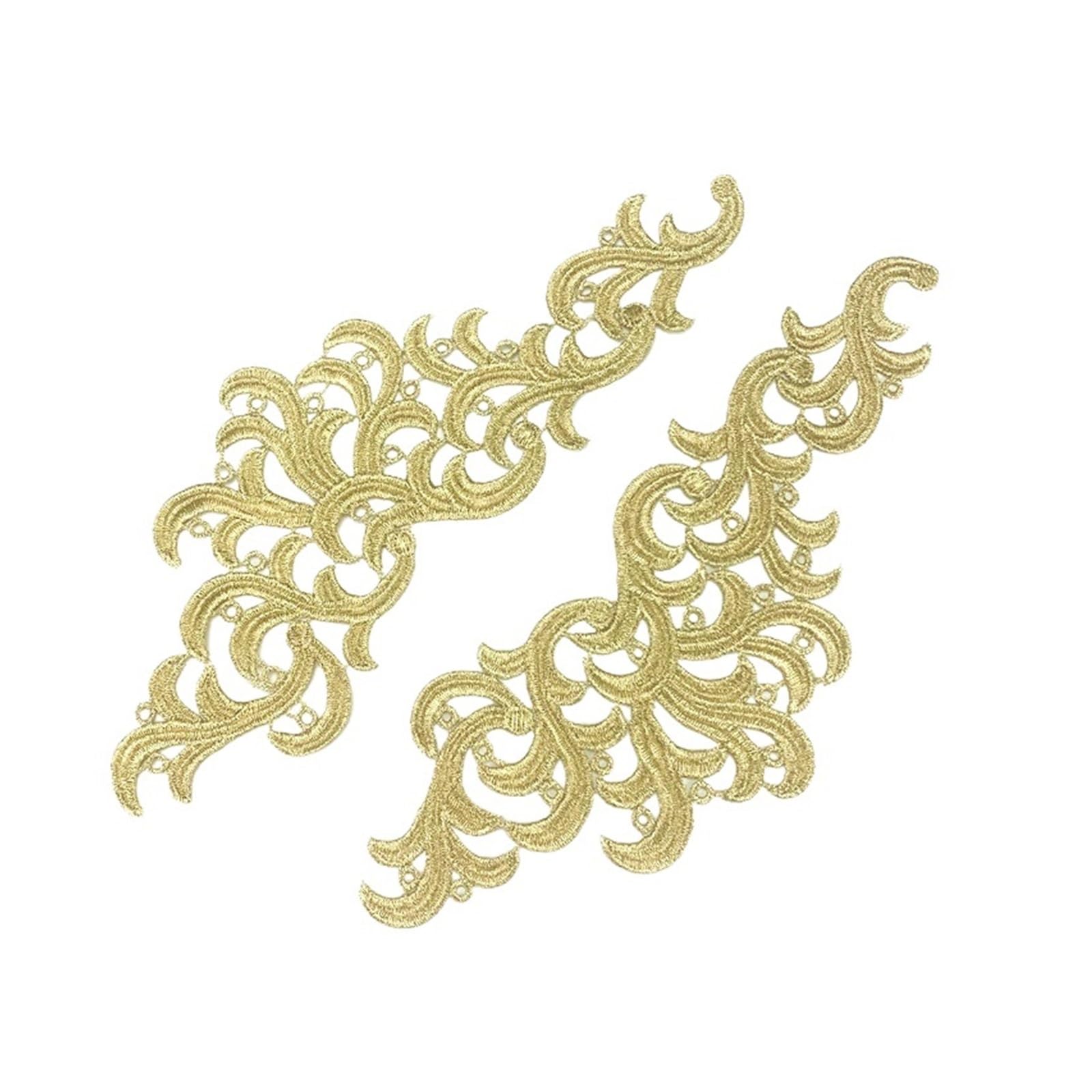Applique en dentelle 3D brodée pour rattraper le col d'une robe DIY