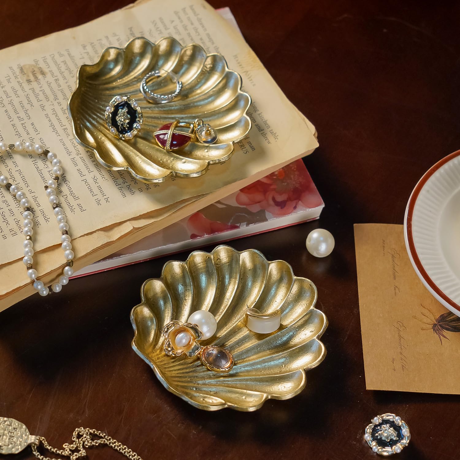 Organisateur de bijoux doré NIKKY HOME pour ranger vos bagues et colliers